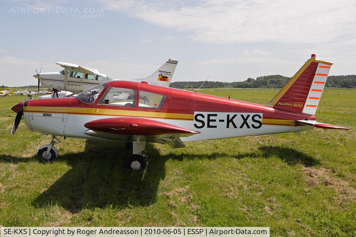 SE-KXS, 1967 Piper PA-28-140 Cherokee C/N 28-22792, At EAA FlyIn
