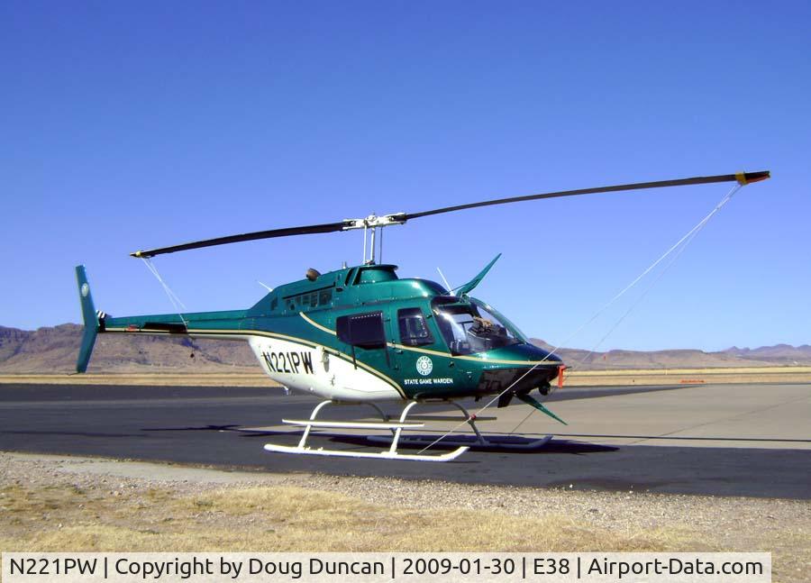 N221PW, Bell OH-58A C/N 72-21221, This helicopter is in service with the Game Warden division of Texas Parks and Wildlife.