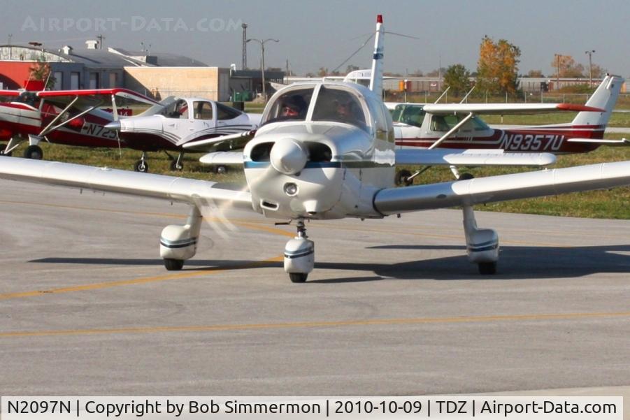 N2097N, 1979 Piper PA-28-161 C/N 28-7916257, Arriving at the EAA breakfast fly-in at Toledo, Ohio