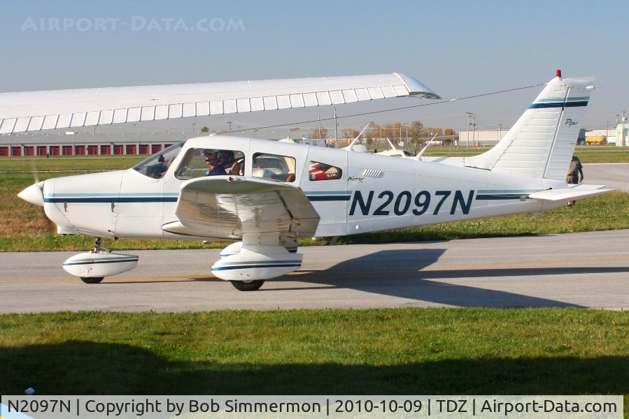 N2097N, 1979 Piper PA-28-161 C/N 28-7916257, Arriving at the EAA breakfast fly-in at Toledo, Ohio