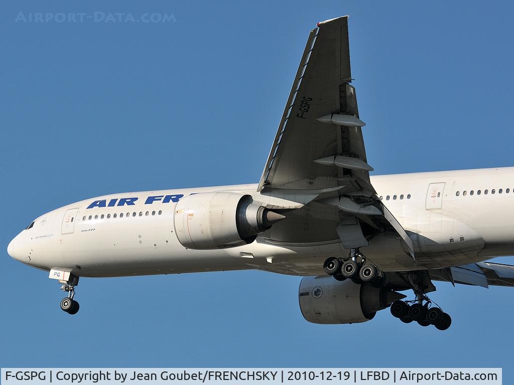 F-GSPG, 1999 Boeing 777-228/ER C/N 27609, AF027 de Dulles/CDG dérouté sur BOD