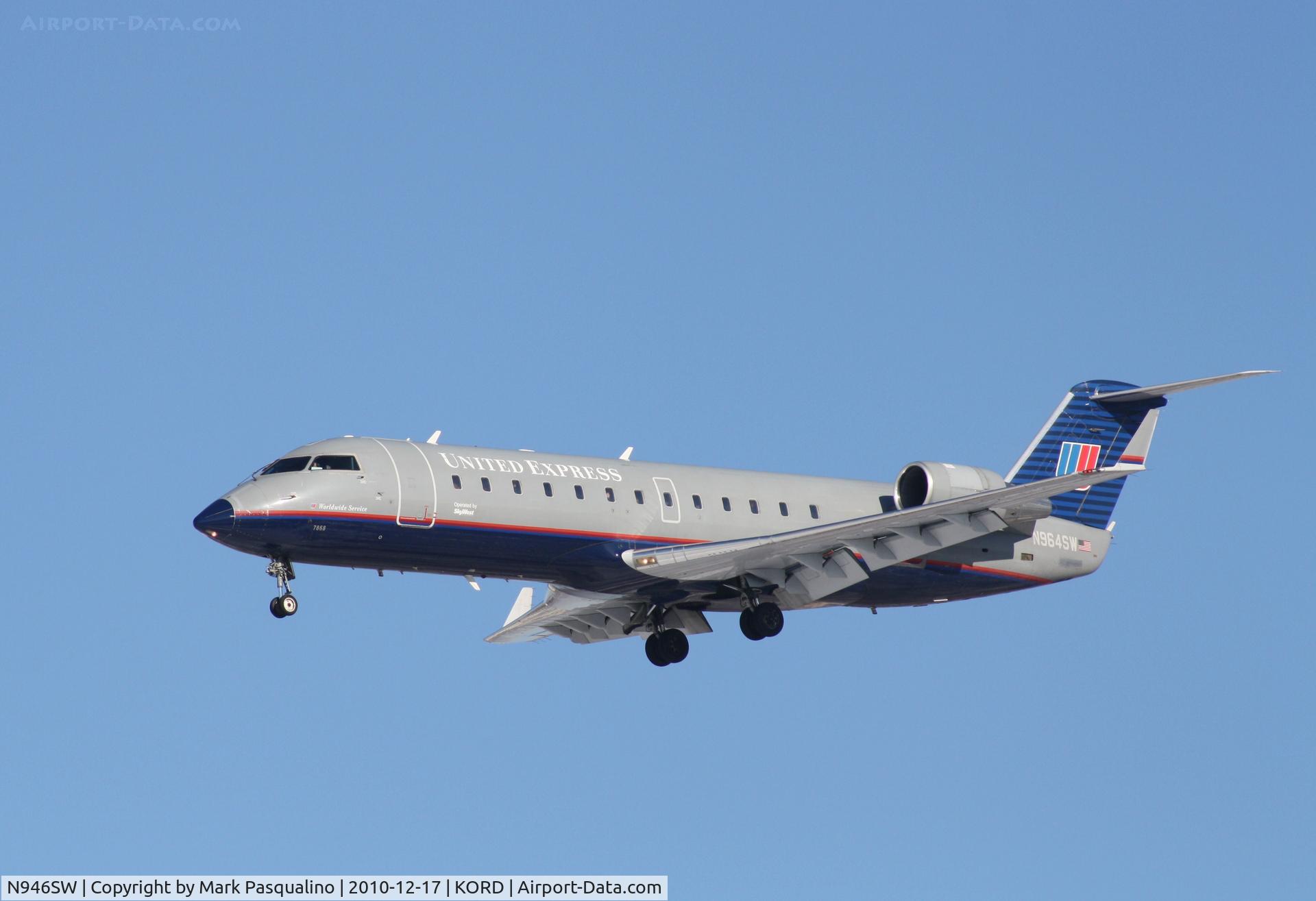N946SW, 2003 Bombardier CRJ-200LR (CL-600-2B19) C/N 7776, CL-600-2B19