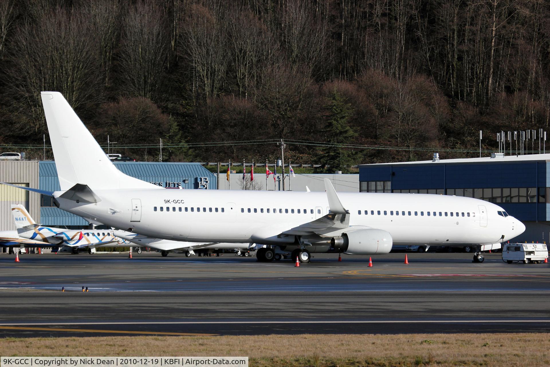 9K-GCC, 2009 Boeing 737-9BQER C/N 37632, KBFI