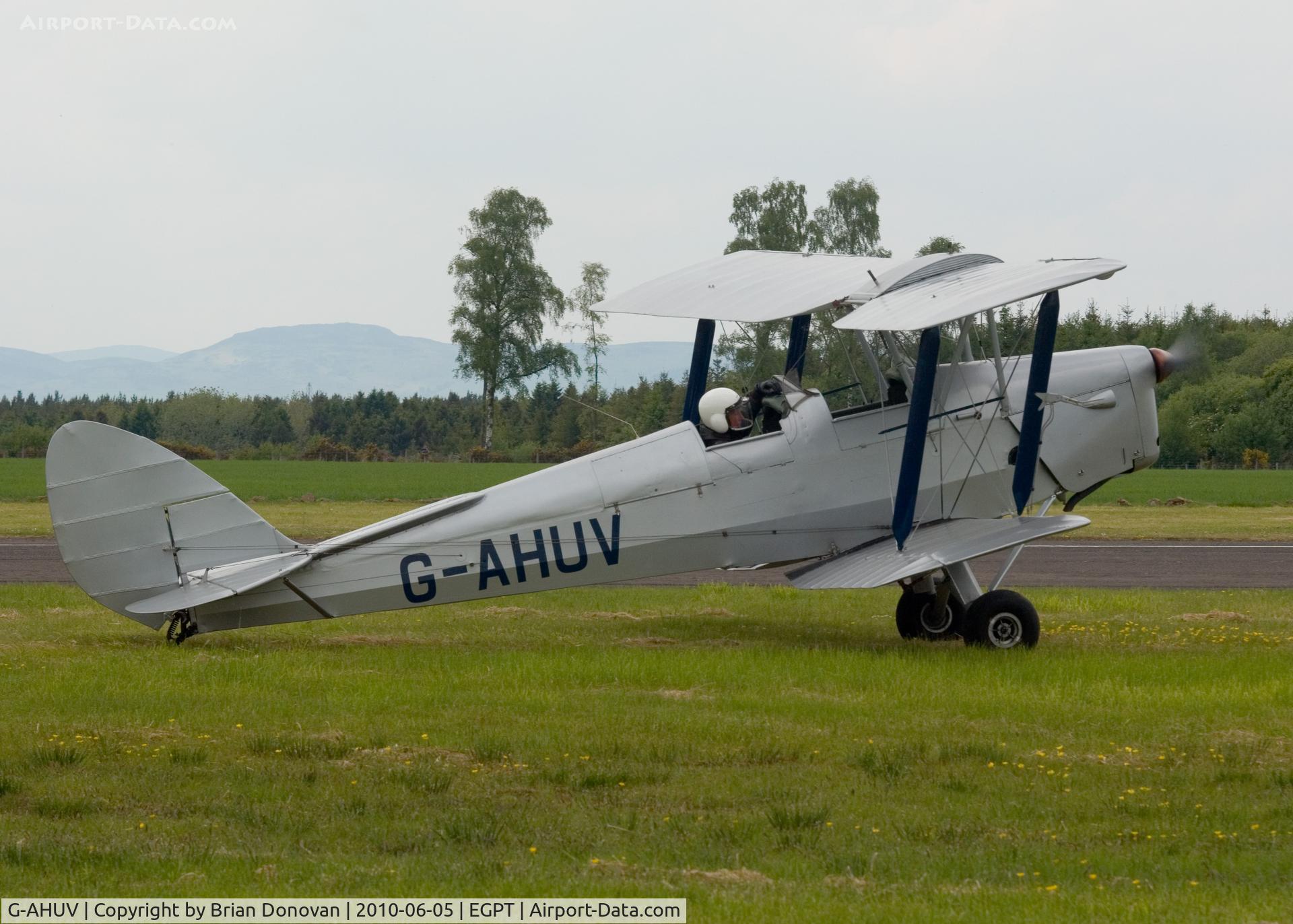 G-AHUV, 1939 De Havilland DH-82A Tiger Moth II C/N 3894, Heart of Scotland Airshow, Perth Airshow