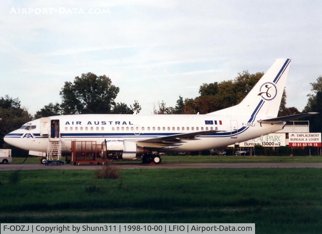 F-ODZJ, 1990 Boeing 737-53A C/N 24877, Checking maintenance @ LFIO in old c/s...