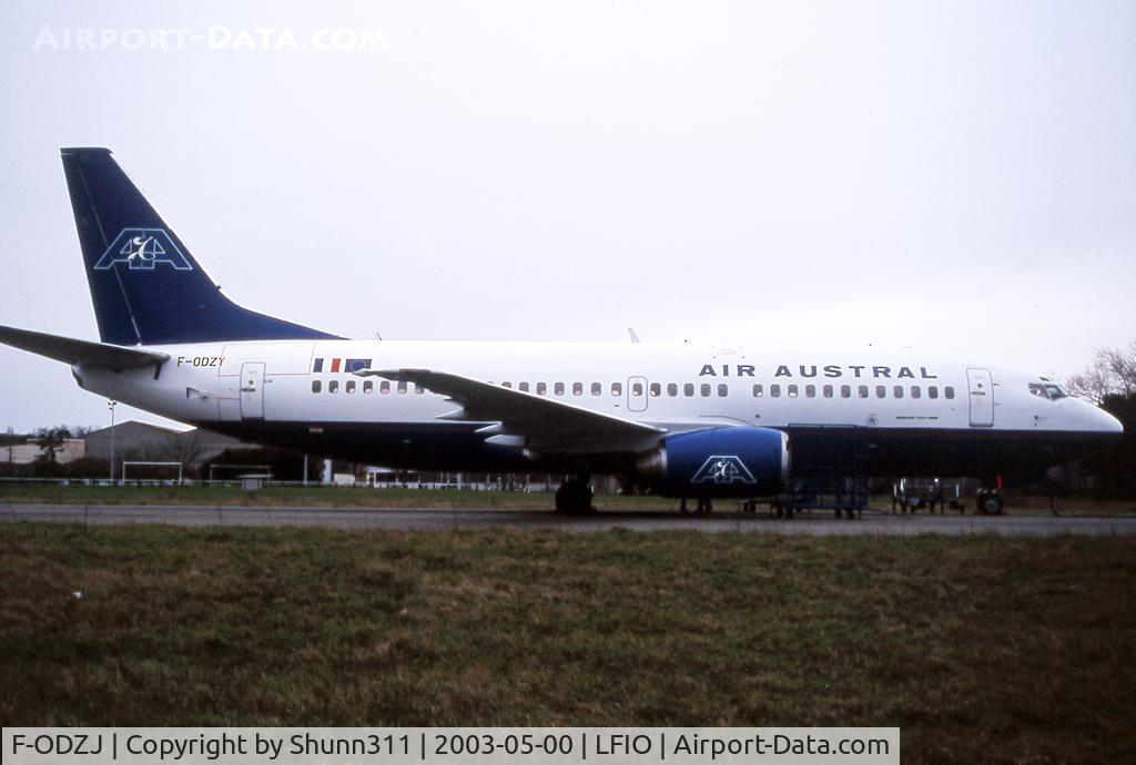F-ODZJ, 1990 Boeing 737-53A C/N 24877, Checking maintenance @ LFIO in new livery...