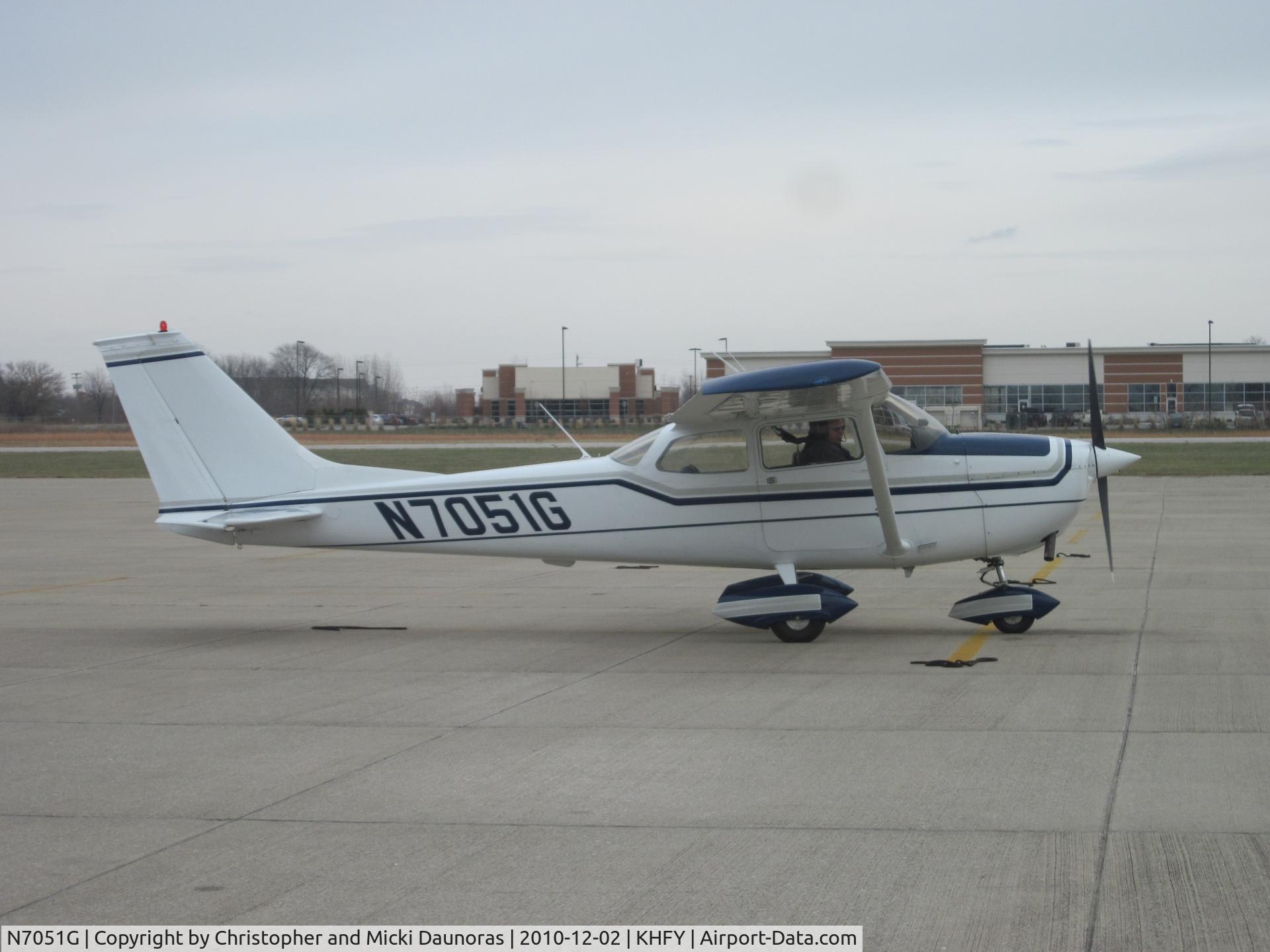 N7051G, 1969 Cessna 172K Skyhawk C/N 17258751, Arrival at her new home KHFY.