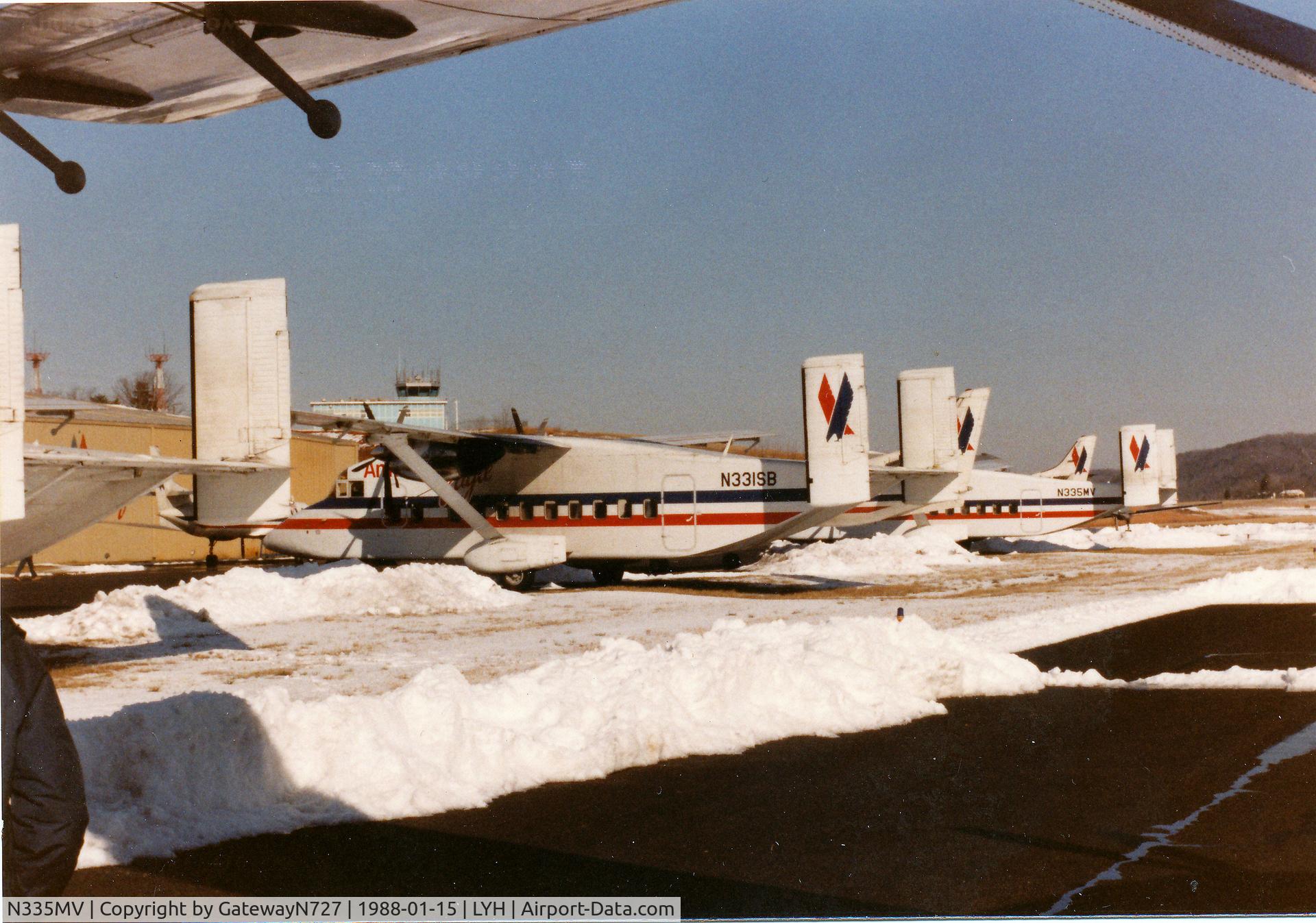 N335MV, 1978 Short SD3-30 C/N SH3017, Partial short behind N331SB.