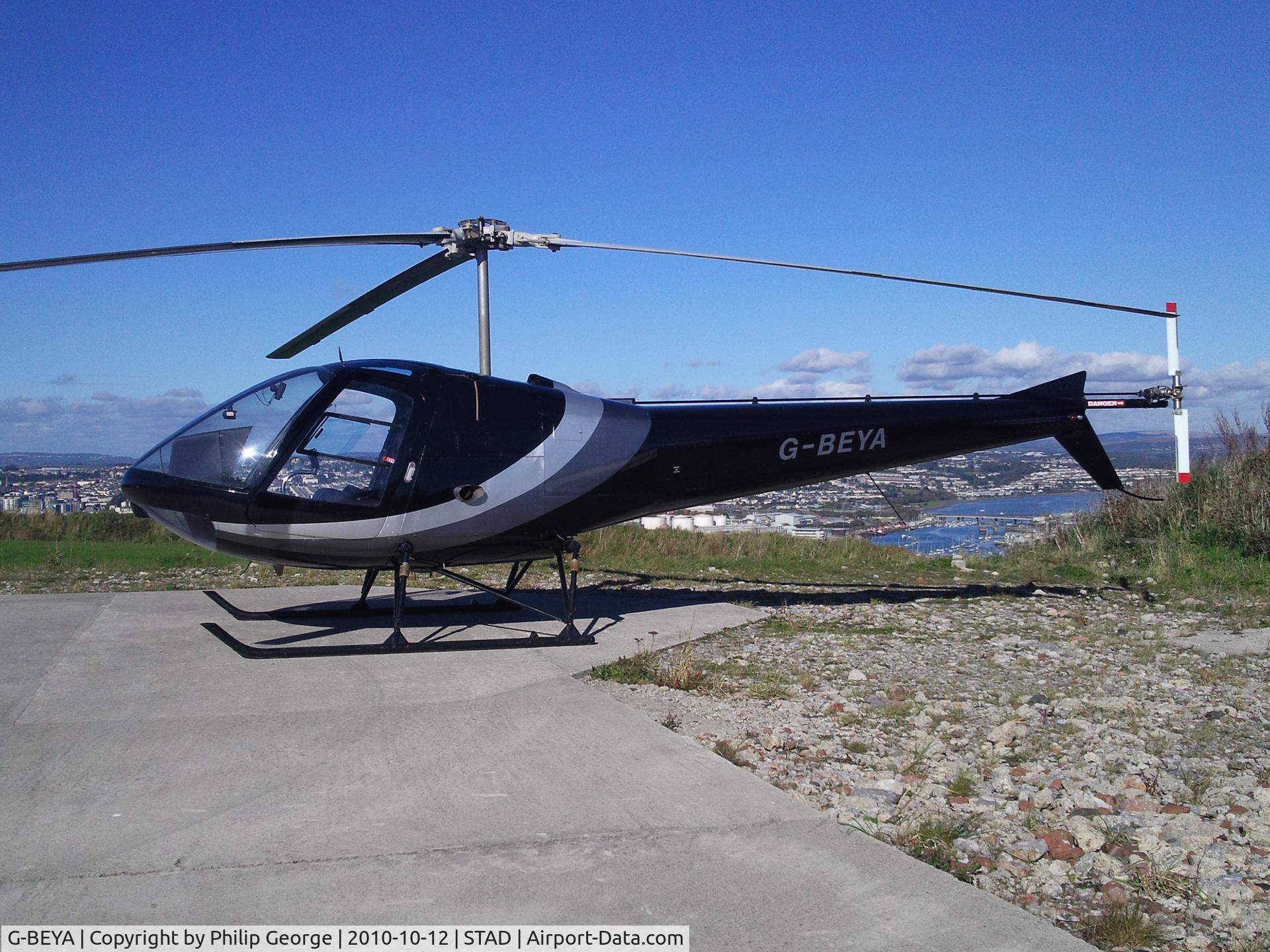 G-BEYA, 1977 Enstrom 280C Shark C/N 1104, Operated by Hovercam since 1994