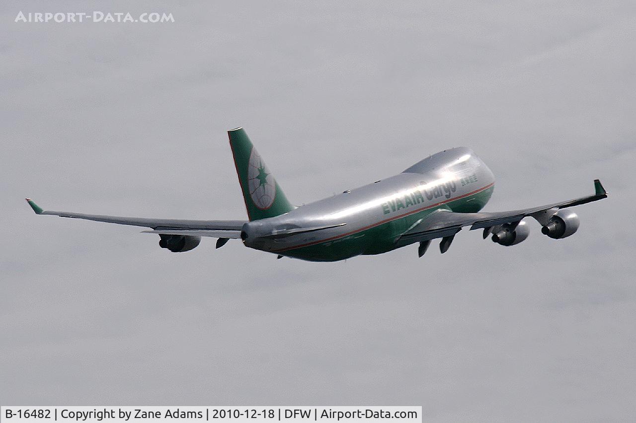 B-16482, 2001 Boeing 747-45EF (SCD) C/N 30608, EVA Air Cargo departing DFW Airport