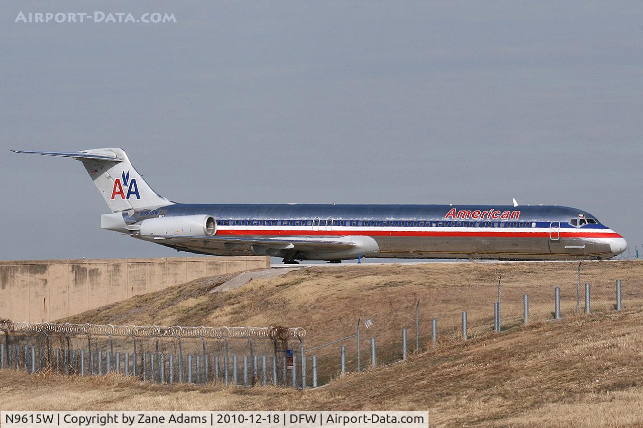 N9615W, 1997 McDonnell Douglas MD-83 (DC-9-83) C/N 53562, American Airlines at DFW Airport