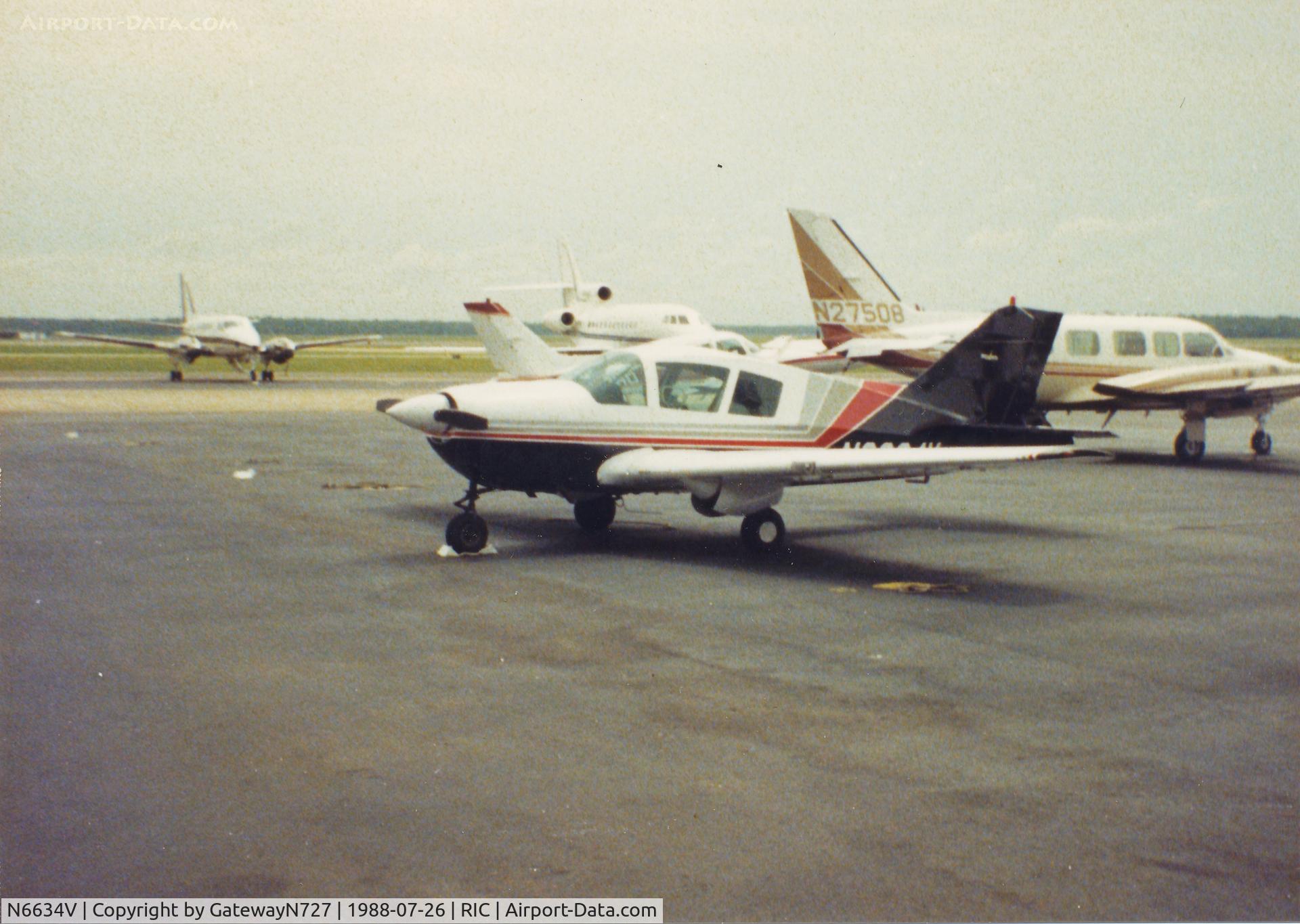 N6634V, Bellanca 17-30A Viking C/N 30304, N6634V was involved in a hard landing incident not long after these photos were taken and written off.