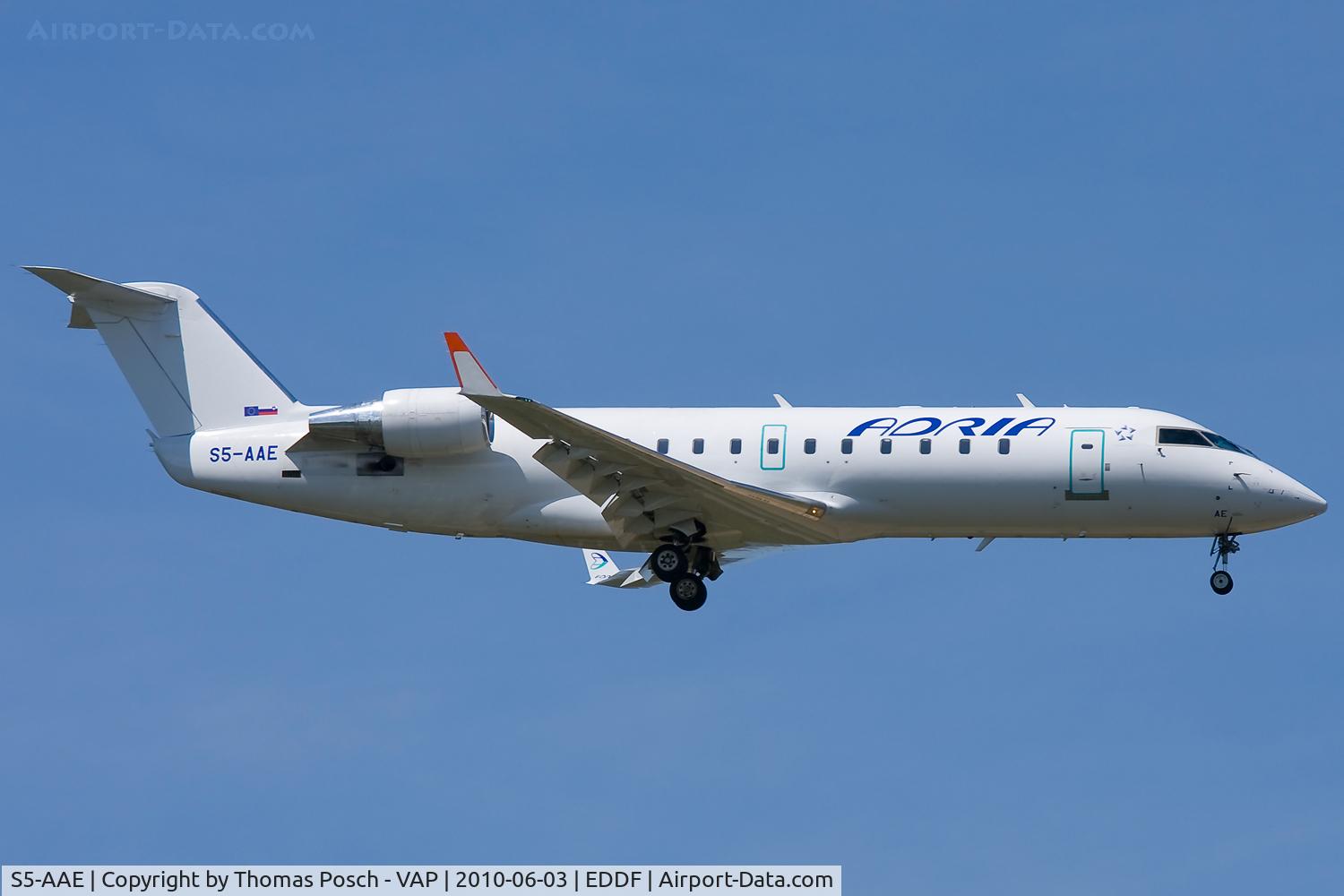 S5-AAE, 1998 Canadair CRJ-200LR (CL-600-2B19) C/N 7170, Adria Airways