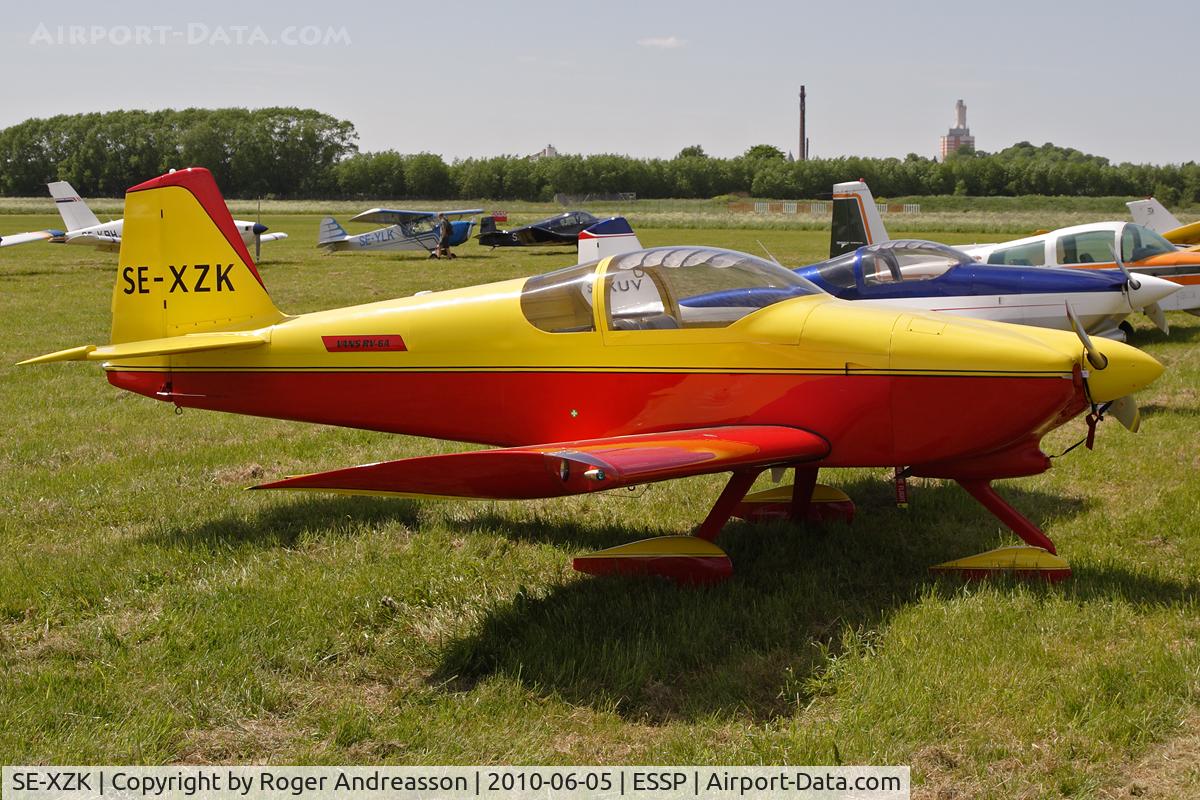 SE-XZK, 1996 Vans RV-6A C/N 23223, At EAA FlyIn