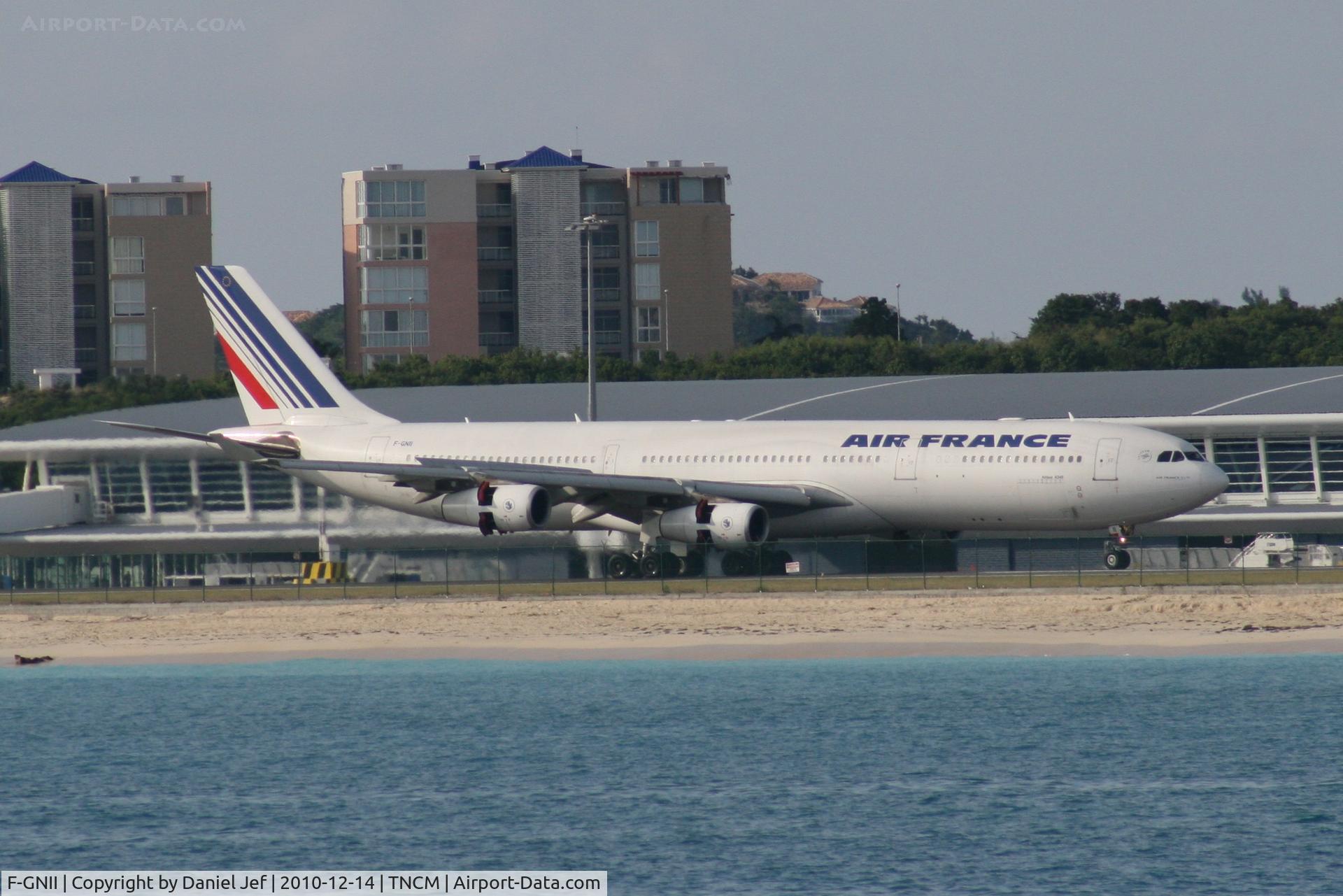 F-GNII, 2001 Airbus A340-313X C/N 399, Air France F-GNII landing at TNCM