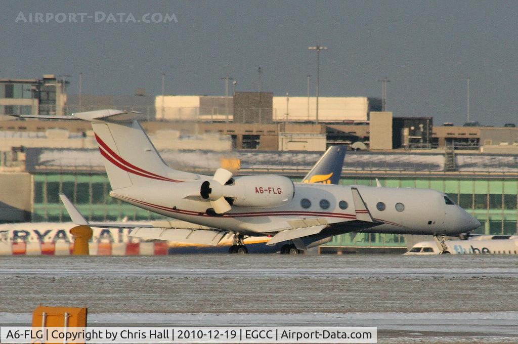 A6-FLG, 2007 Gulfstream Aerospace GIV-X (G450) C/N 4106, Gulfstream GIV-X landing on RW05L