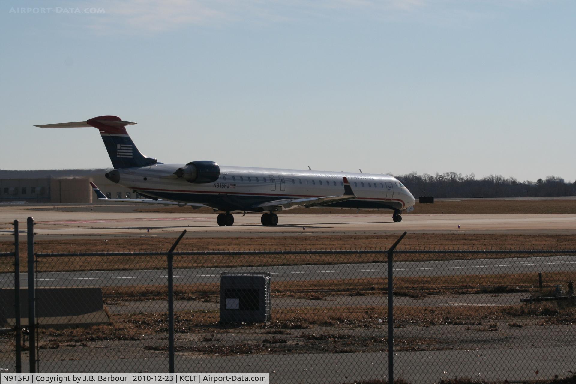 N915FJ, 2004 Bombardier CRJ900 (CL-600-2D24) C/N 15015, N/A