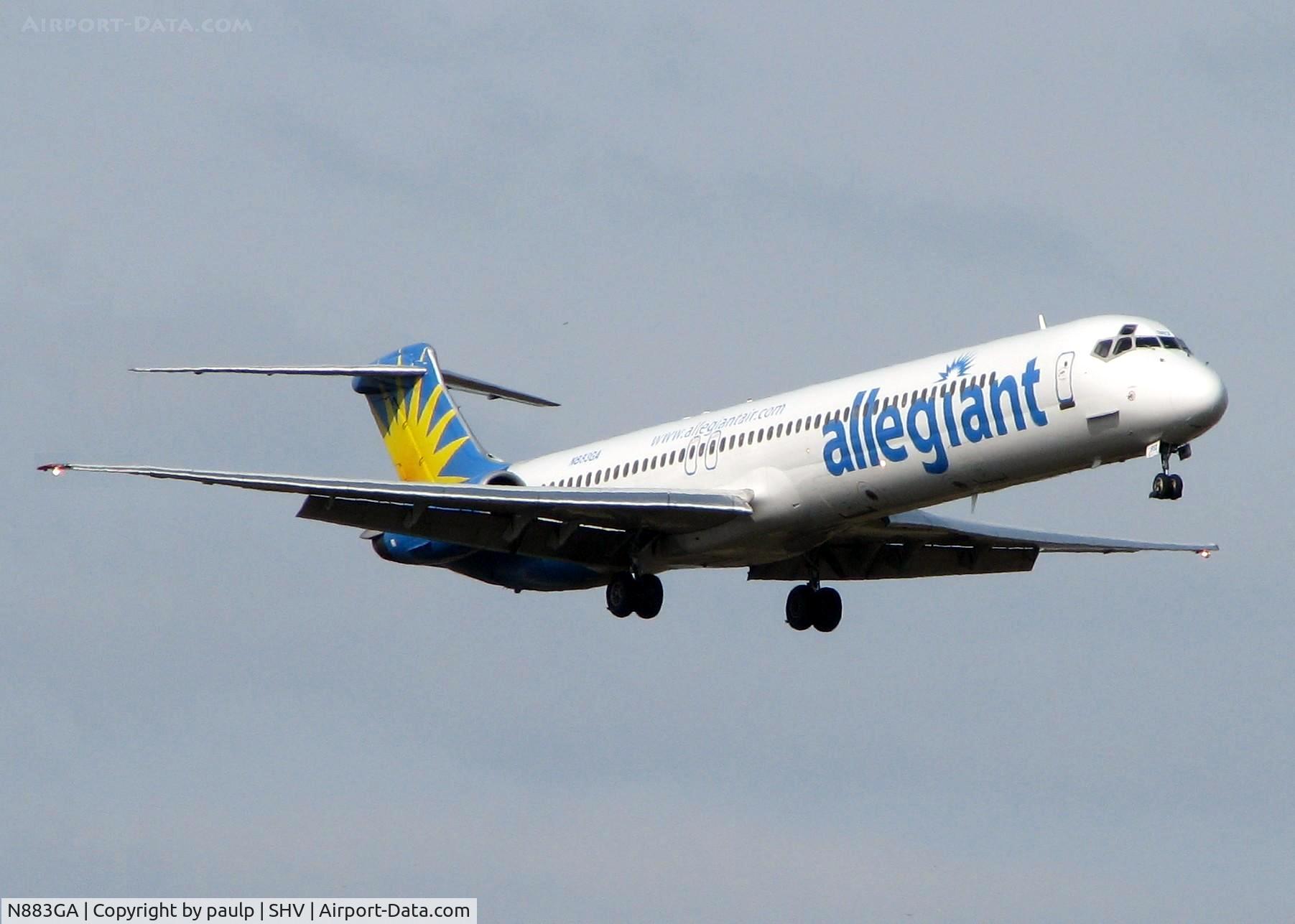 N883GA, 1987 McDonnell Douglas MD-83 (DC-9-83) C/N 49710, Arriving on Rwy 14 from Las Vegas.
