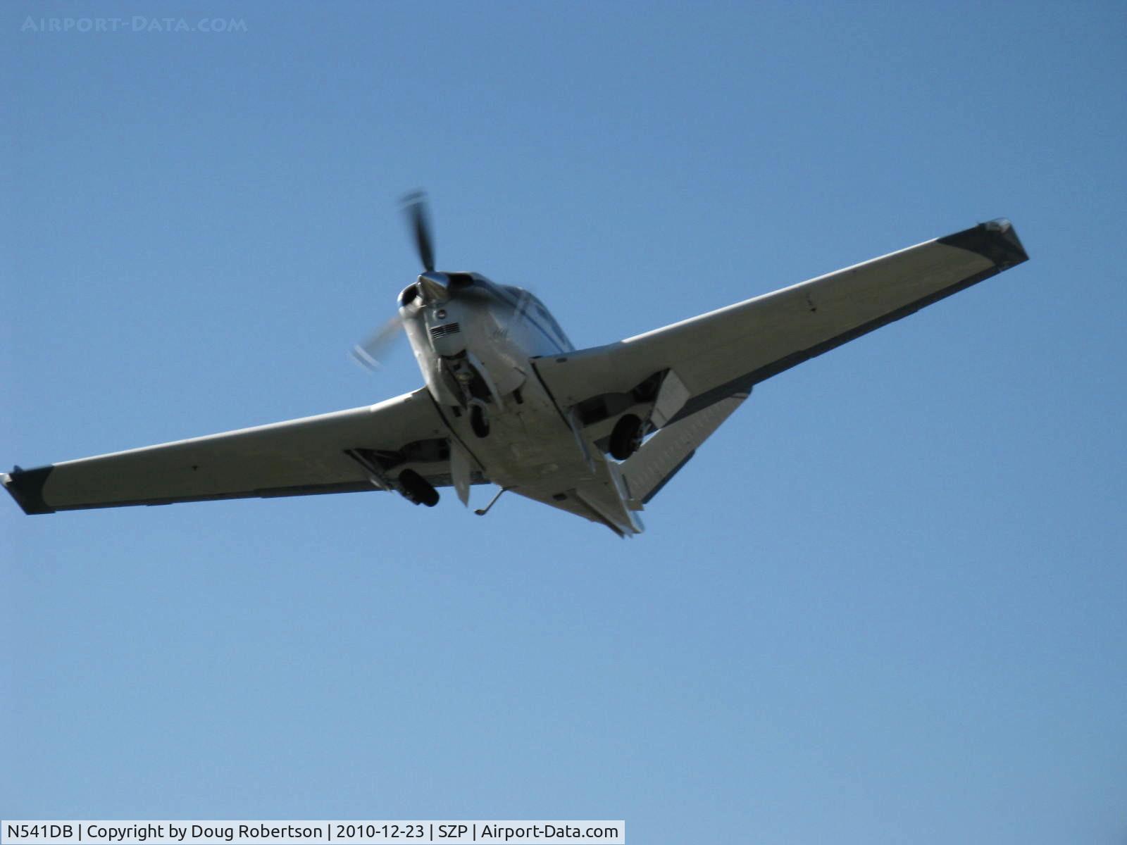 N541DB, 1964 Beech S35 Bonanza C/N D-7333, 1964 Beech S35 BONANZA, Continental IO-520-B 285 Hp, fast takeoff climb Rwy 22, gear coming up