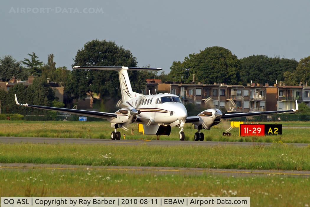 OO-ASL, 1982 Beech 200C Super King Air C/N BL-49, Beech B200C Super King Air [BL-49] Antwerp-Deurne~OO 11/08/2010.