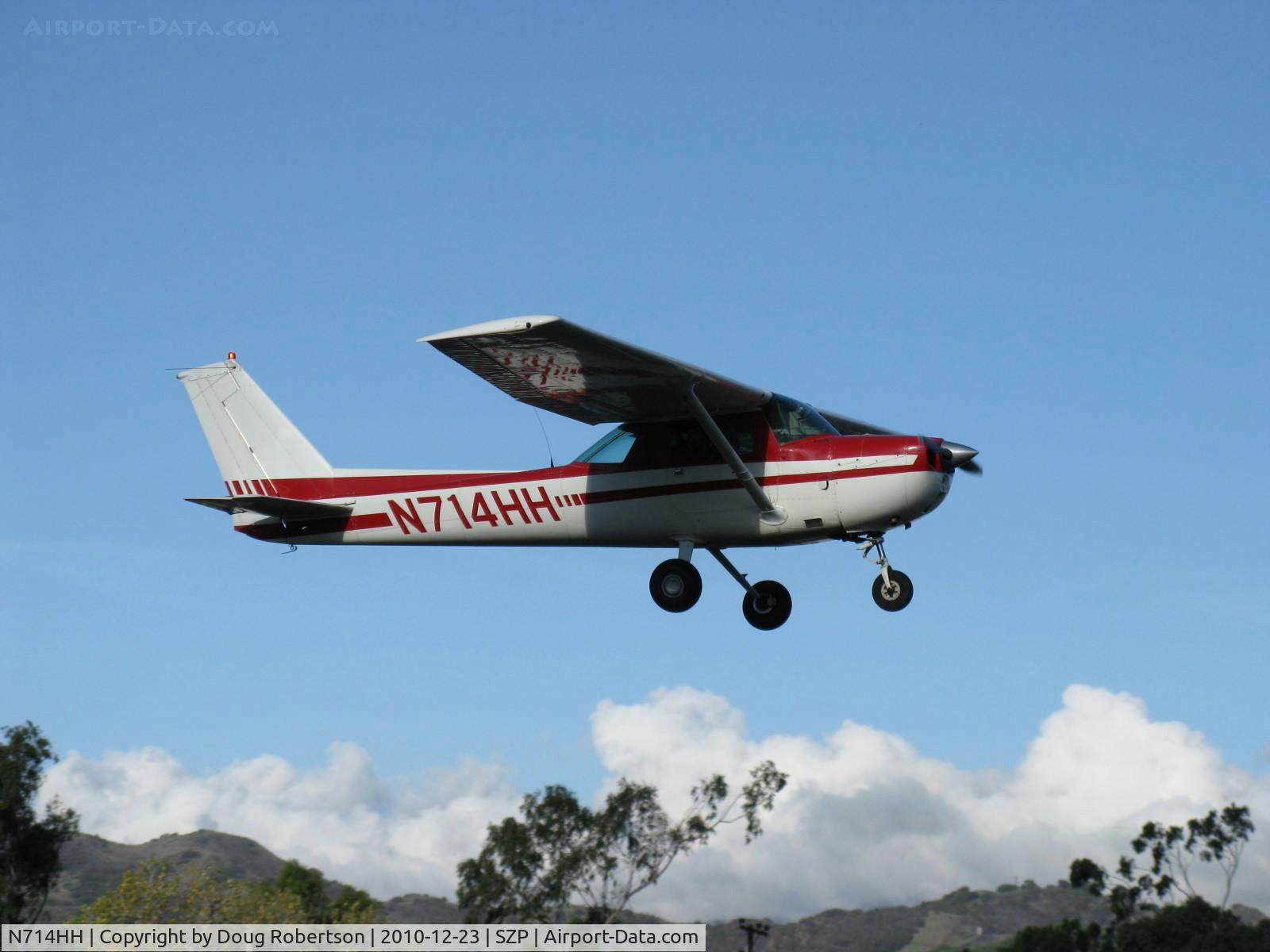 N714HH, 1977 Cessna 150M C/N 15079185, 1977 Cessna 150M, Continental O-200 100 Hp, on final Rwy 04