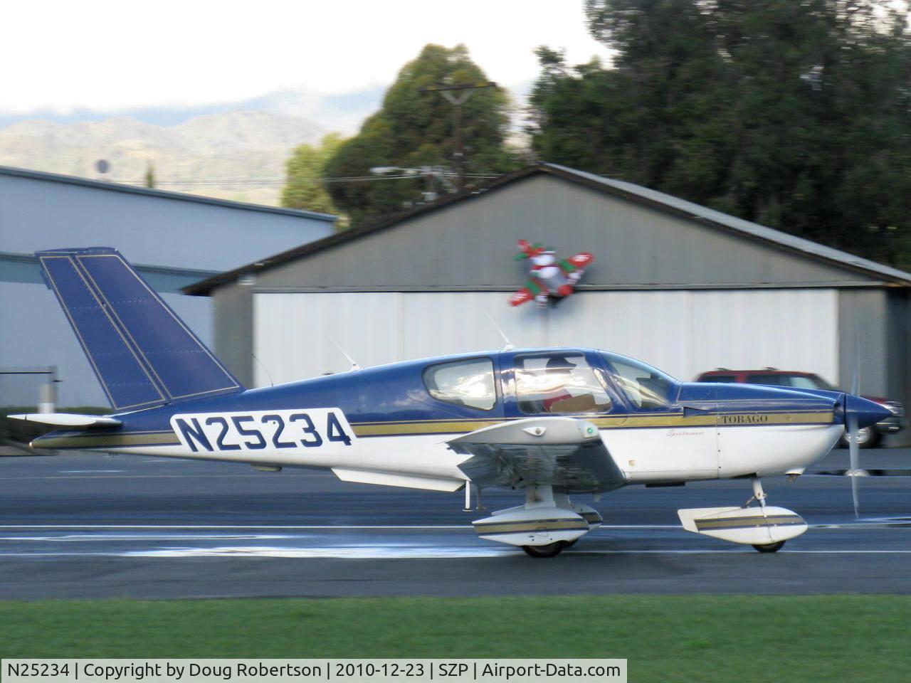 N25234, Socata TB-10 Tobago C/N 978, 1990 SOCATA TB10 TOBAGO, Lycoming O&VO-360 180 Hp, takeoff roll Rwy 04