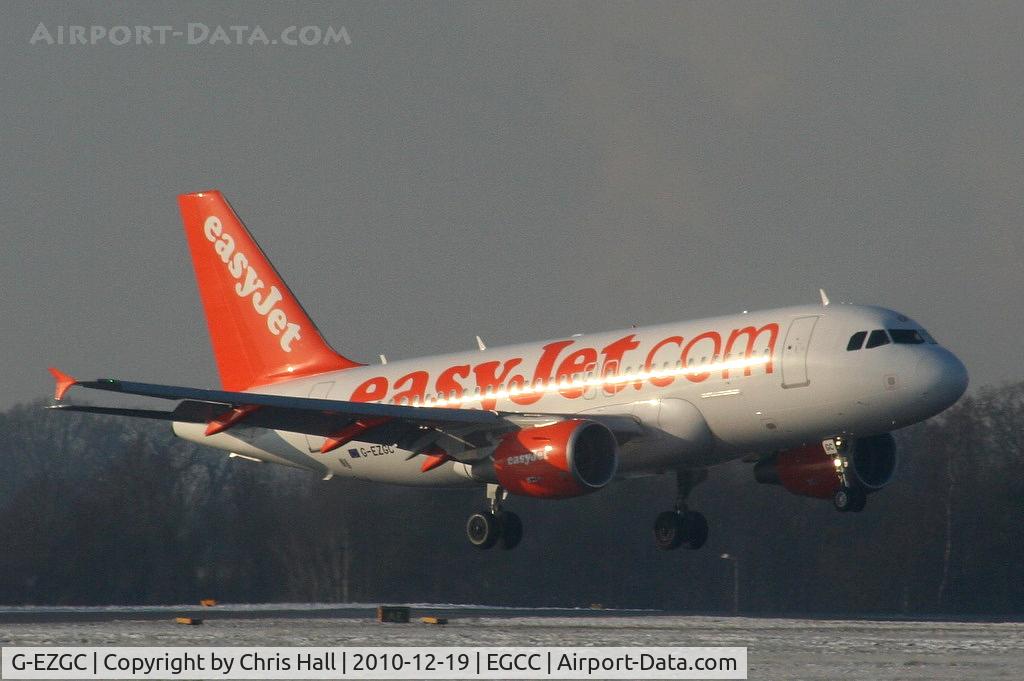 G-EZGC, 2010 Airbus A319-111 C/N 4444, easyJet A319 landing on RW05L