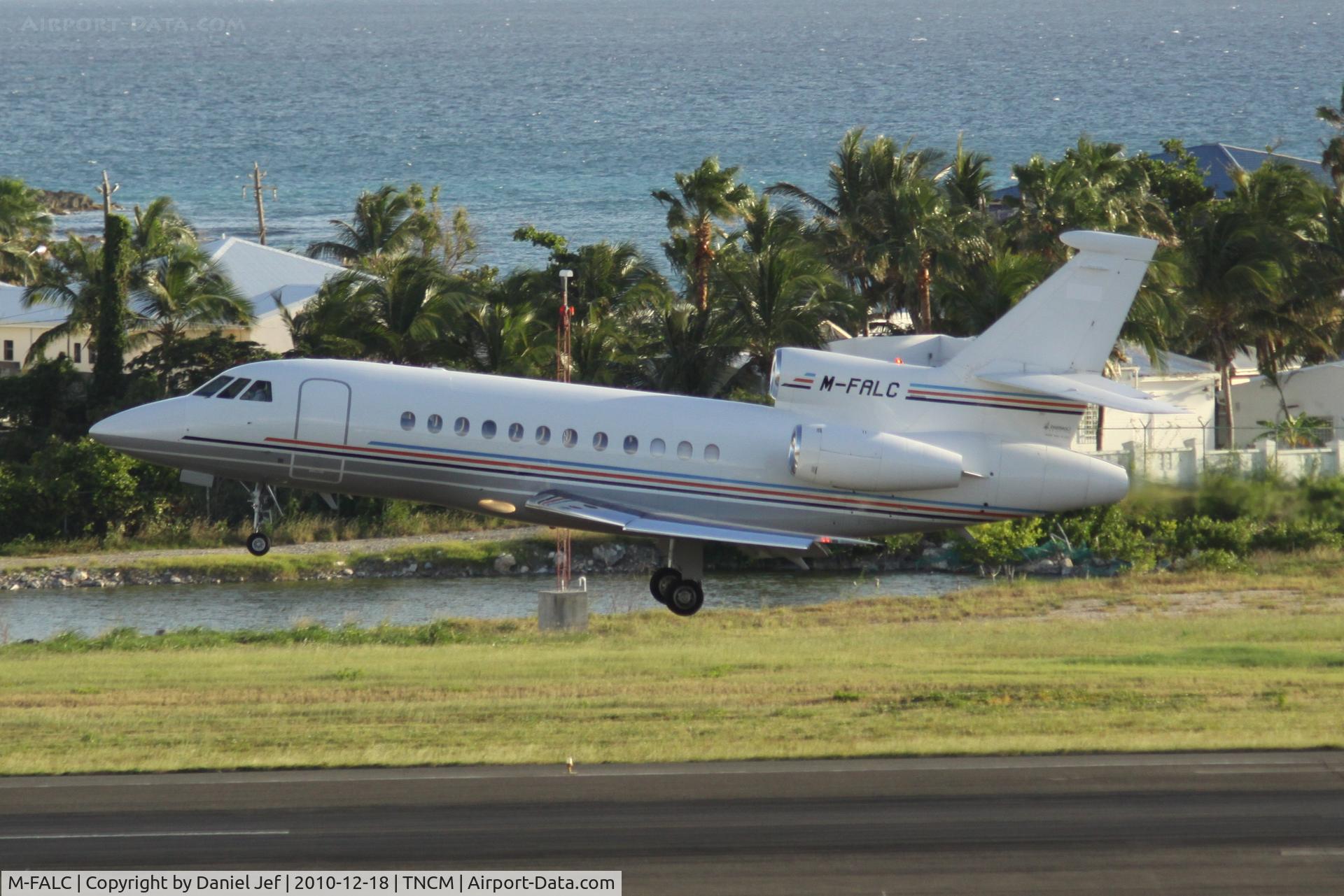 M-FALC, 1998 Dassault Falcon 900EX C/N 31, Landing at TNCM