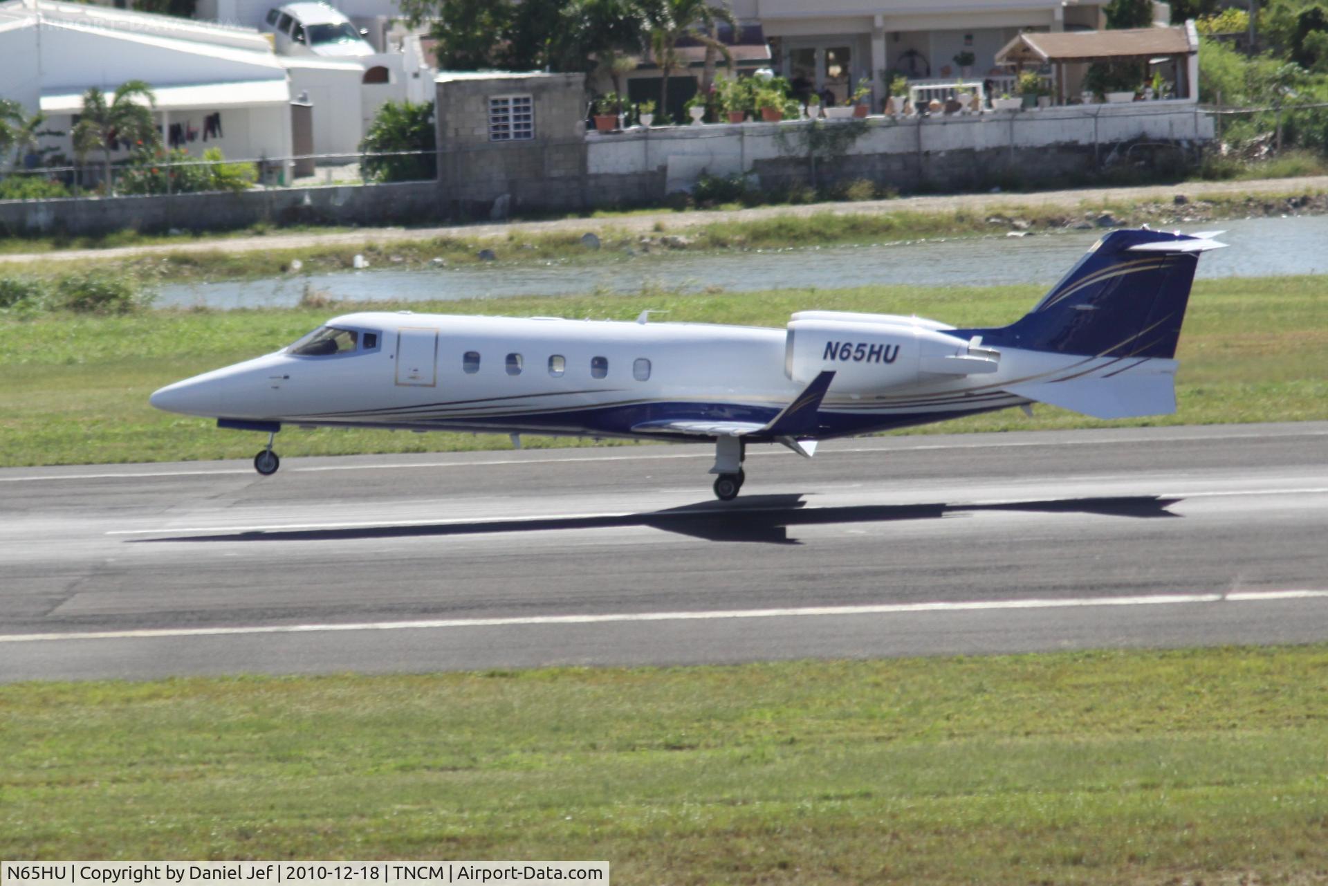 N65HU, 2001 Learjet Inc 60 C/N 228, N65HU landing at TNCM