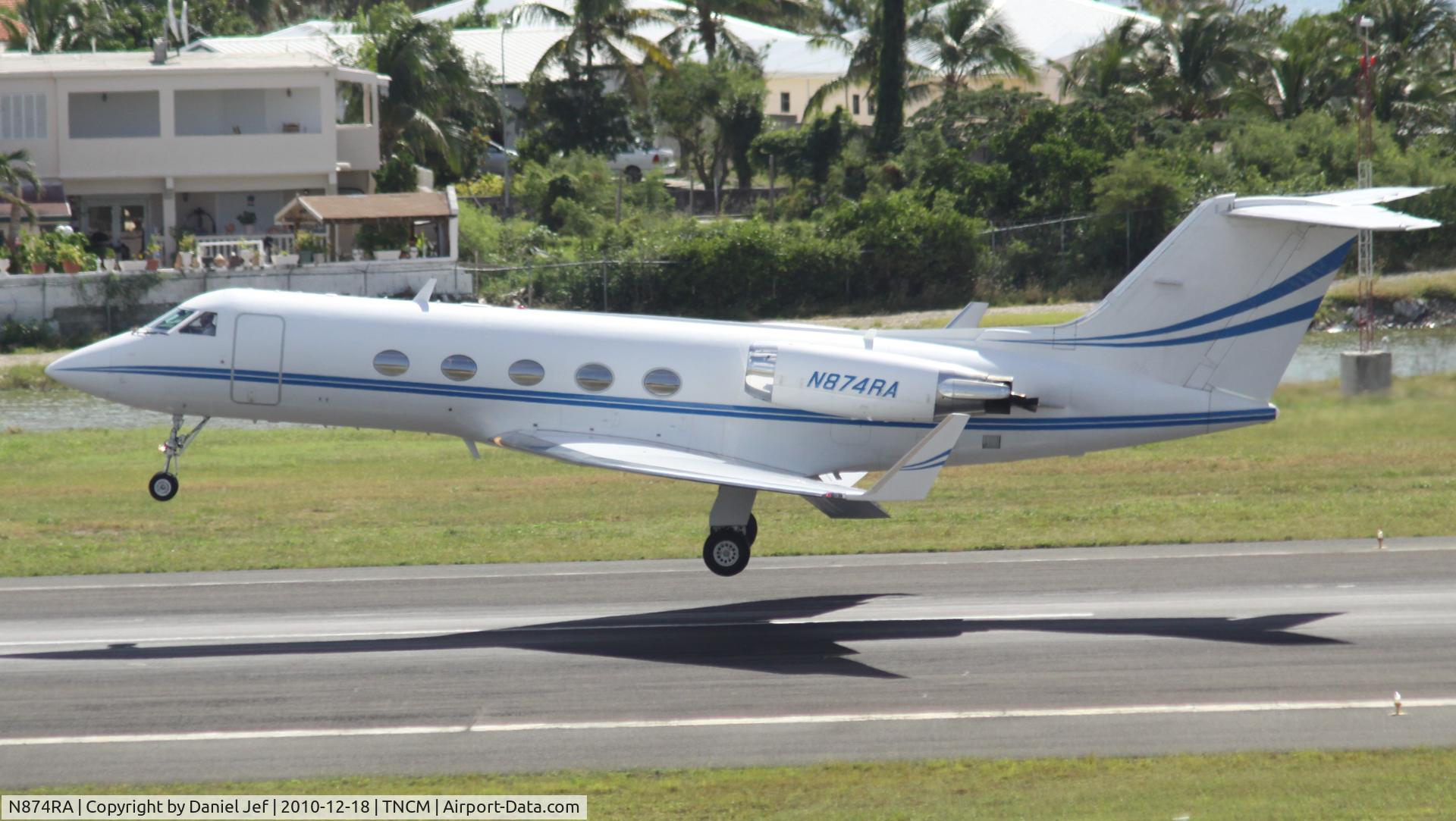 N874RA, 1982 Gulfstream American G-1159A Gulfstream III C/N 361, N874RA landing at TNCM