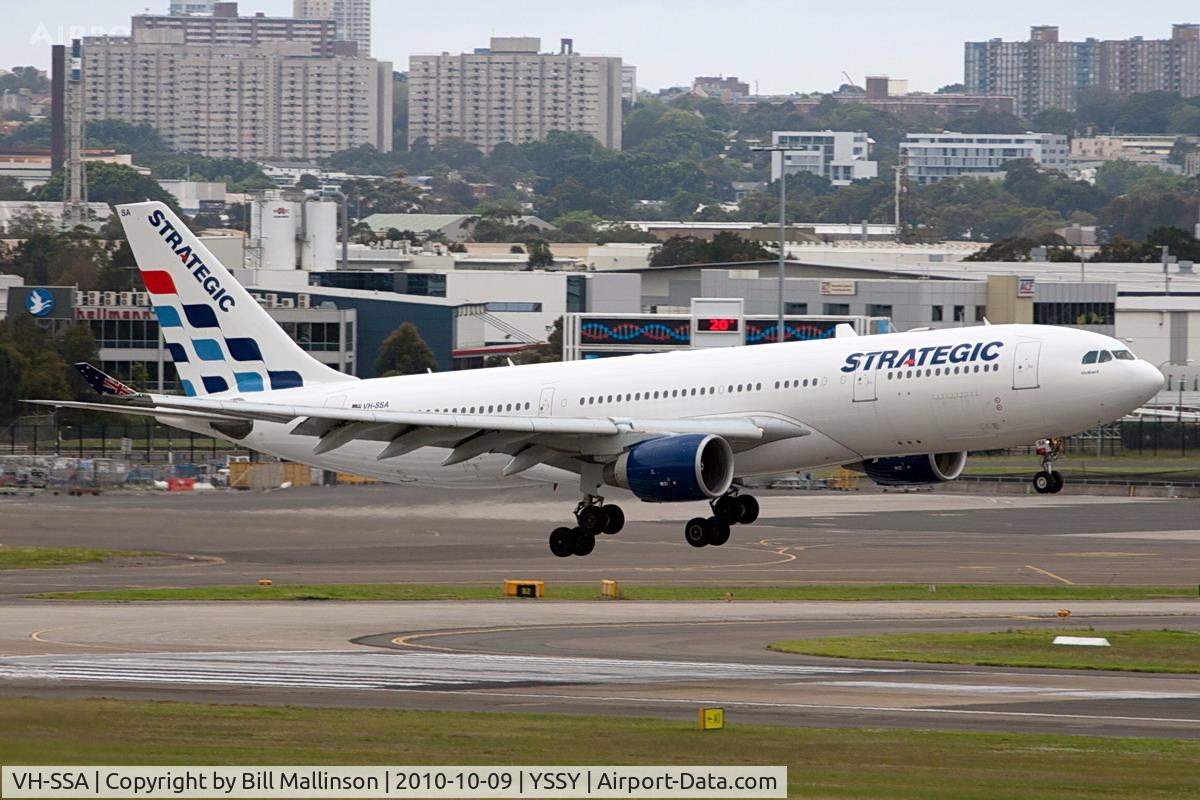 VH-SSA, 2000 Airbus A330-223 C/N 324, Charter