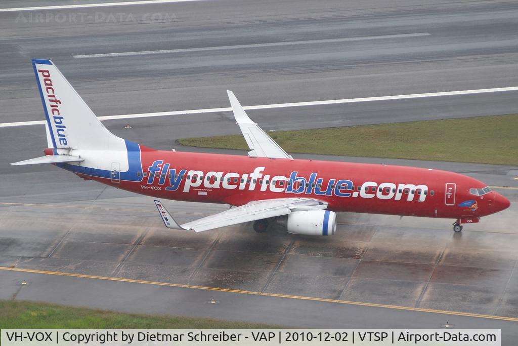 VH-VOX, 2004 Boeing 737-8BK C/N 33017, Pacific Blue Boeing 737-.800