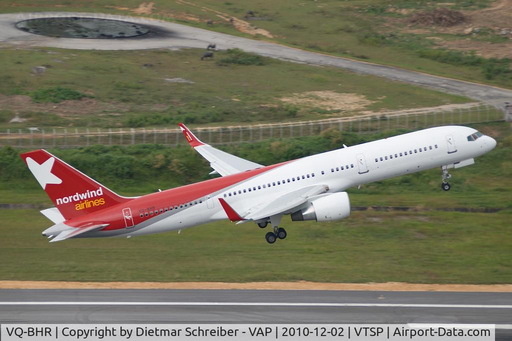 VQ-BHR, 2002 Boeing 757-2Q8 C/N 30046, Nordwind Boeing 757-200