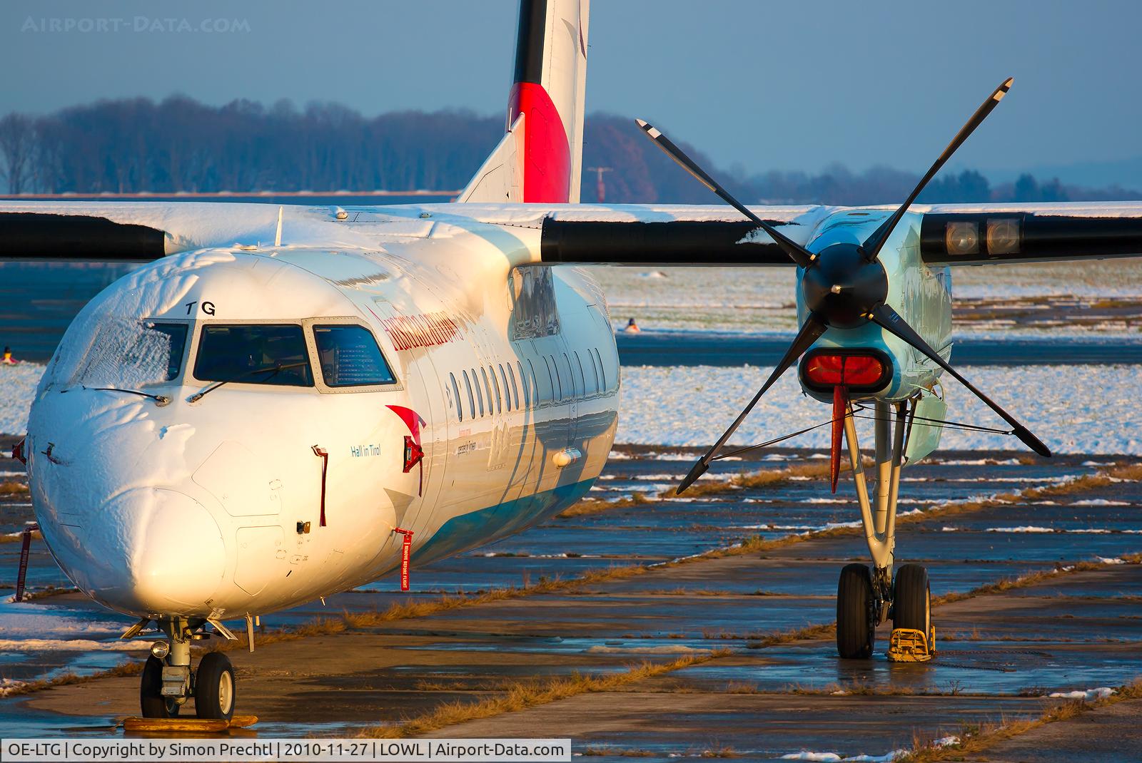 OE-LTG, 1997 De Havilland Canada DHC-8-314Q Dash 8 C/N 438, OE-LTG @ Linz Airport
