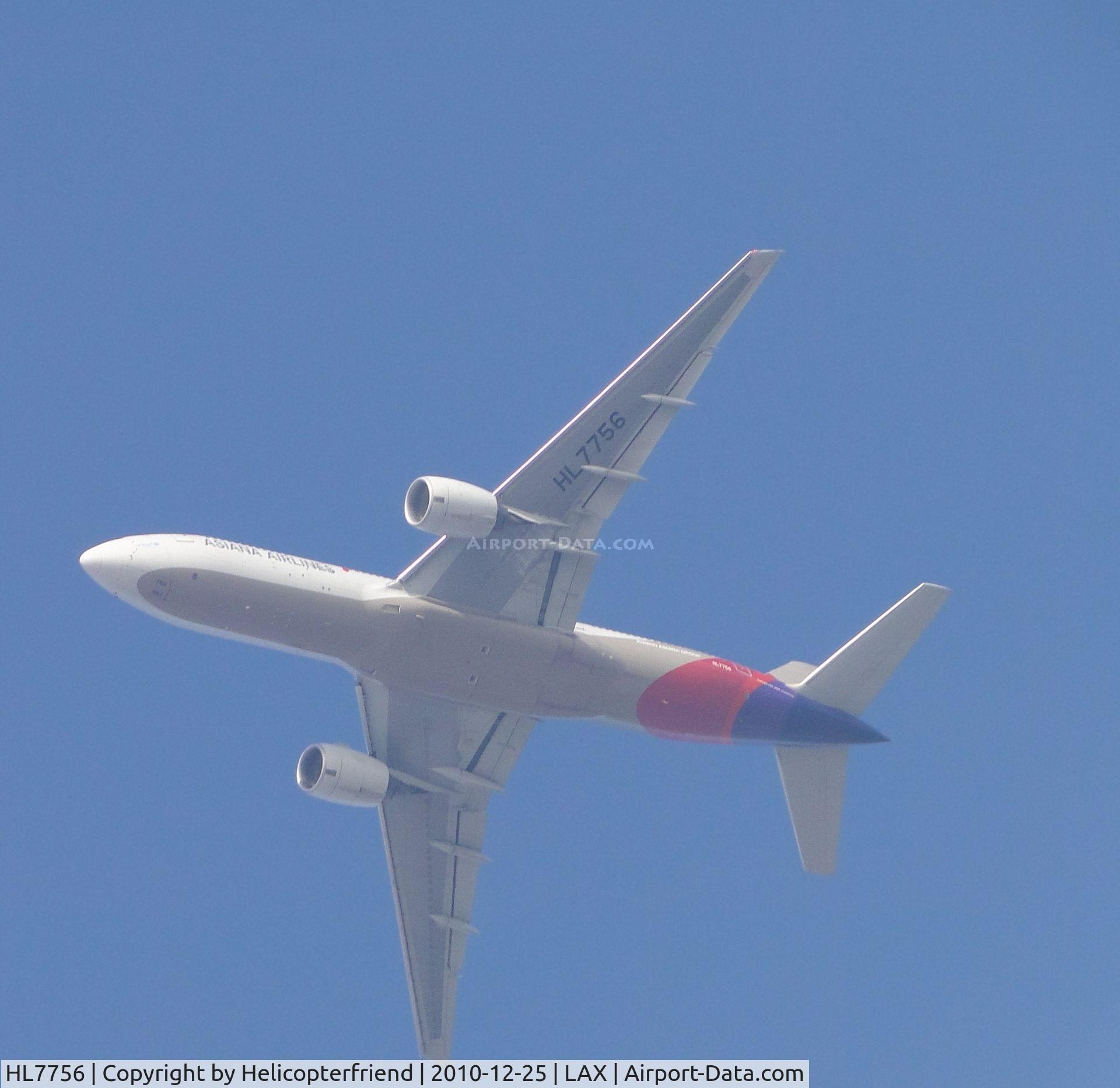 HL7756, Boeing 777-28E/ER C/N 30860/659, On final to runway 24 at LAX