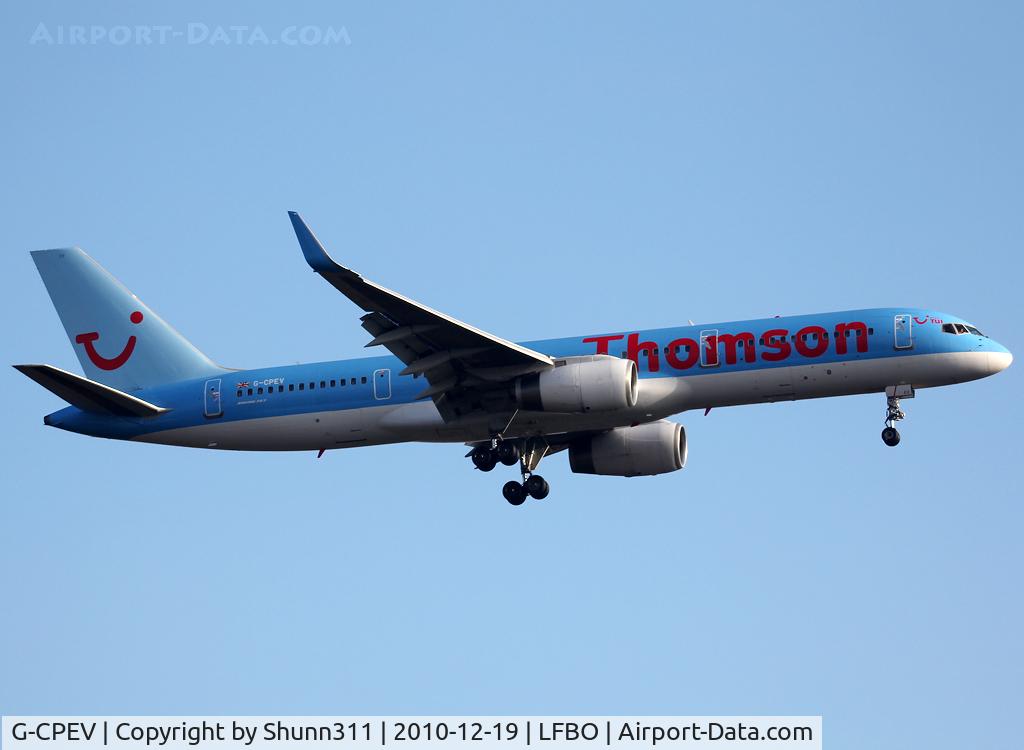 G-CPEV, 1999 Boeing 757-236 C/N 29943, Landing rwy 14R