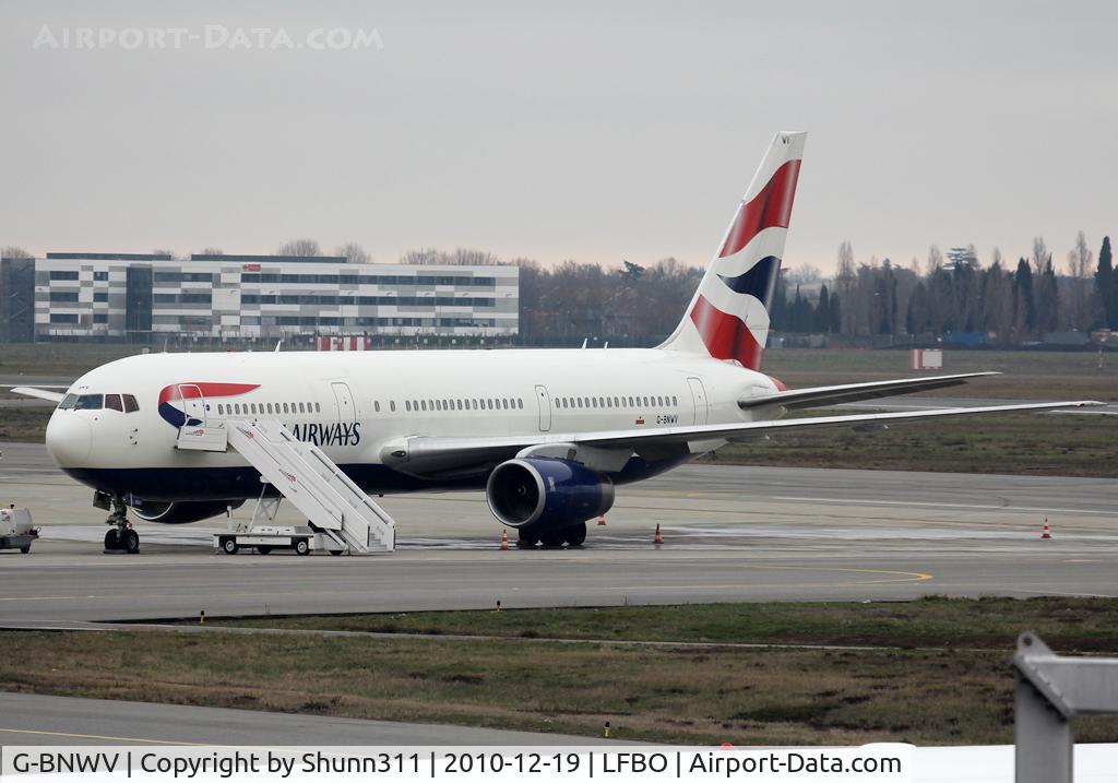G-BNWV, 1993 Boeing 767-336 C/N 27140, Parked at the new Cargo apron due to snow diversion...