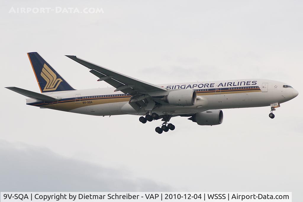 9V-SQA, 1997 Boeing 777-212/ER C/N 28507, Singapore Airlines Boeing 777-300