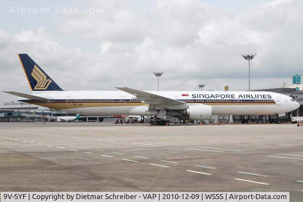 9V-SYF, 2001 Boeing 777-312 C/N 30868, Singapore Airlines Boeing 777-300