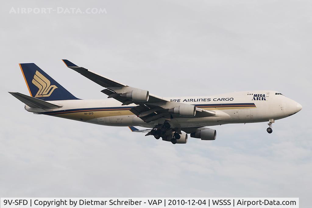 9V-SFD, 1995 Boeing 747-412F/SCD C/N 26553, Singapore Airlines Boeing 747-400