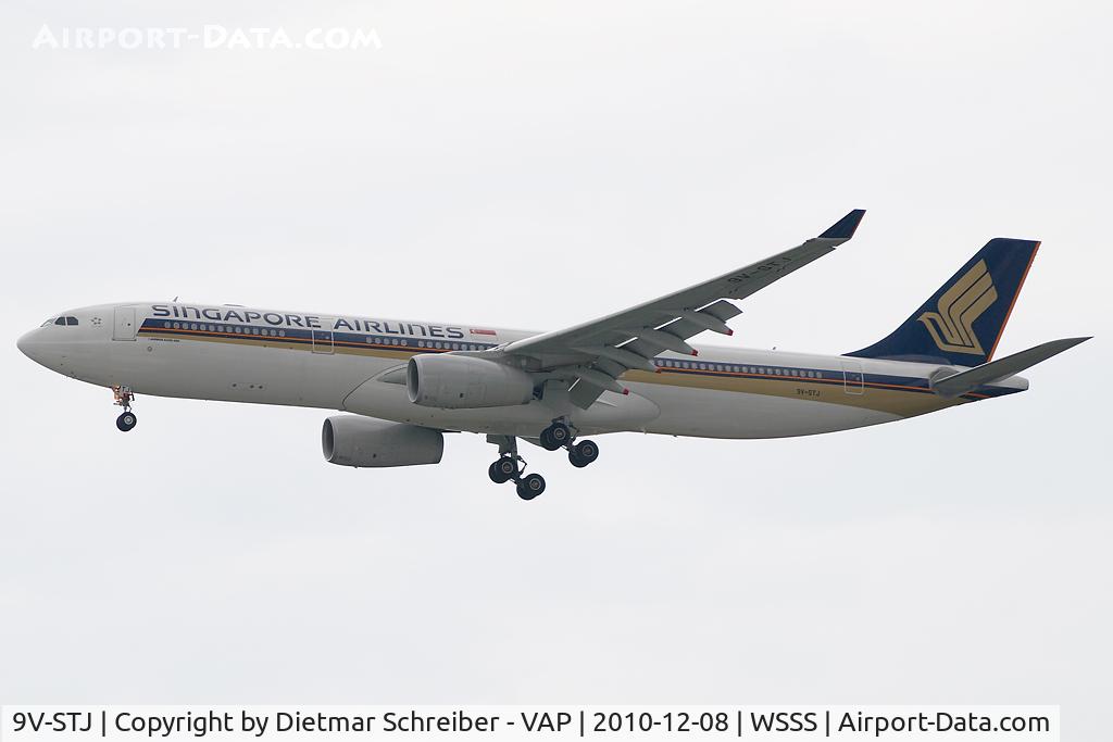 9V-STJ, 2010 Airbus A330-343 C/N 1098, Singapore Airlines Airbus 330-300