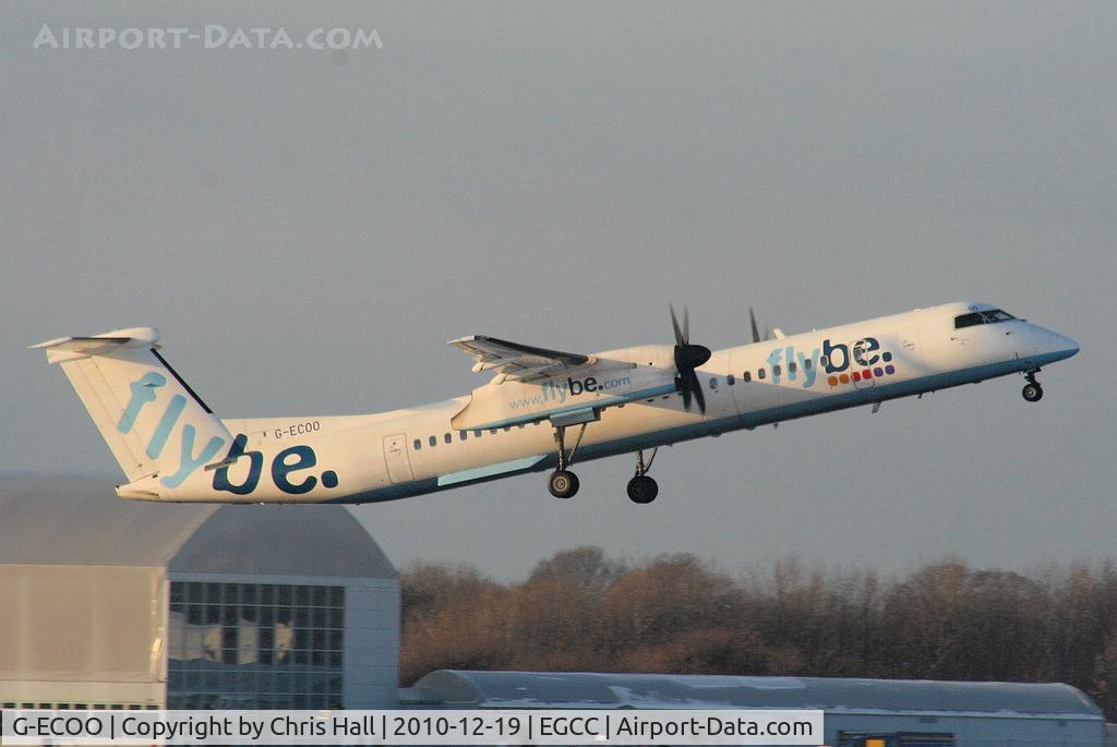 G-ECOO, 2009 De Havilland Canada DHC-8-402Q Dash 8 C/N 4237, flybe Dash-8 departing from RW05L
