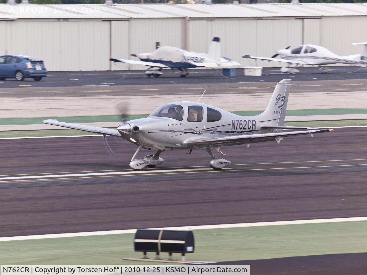 N762CR, 2007 Cirrus SR22 C/N 2870, N762CR departing from RWY 21