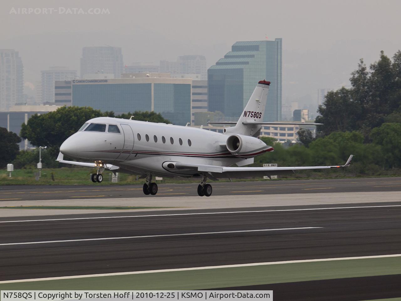 N758QS, 2007 Israel Aircraft Industries Gulfstream 200 C/N 178, N758QS arriving on RWY 21