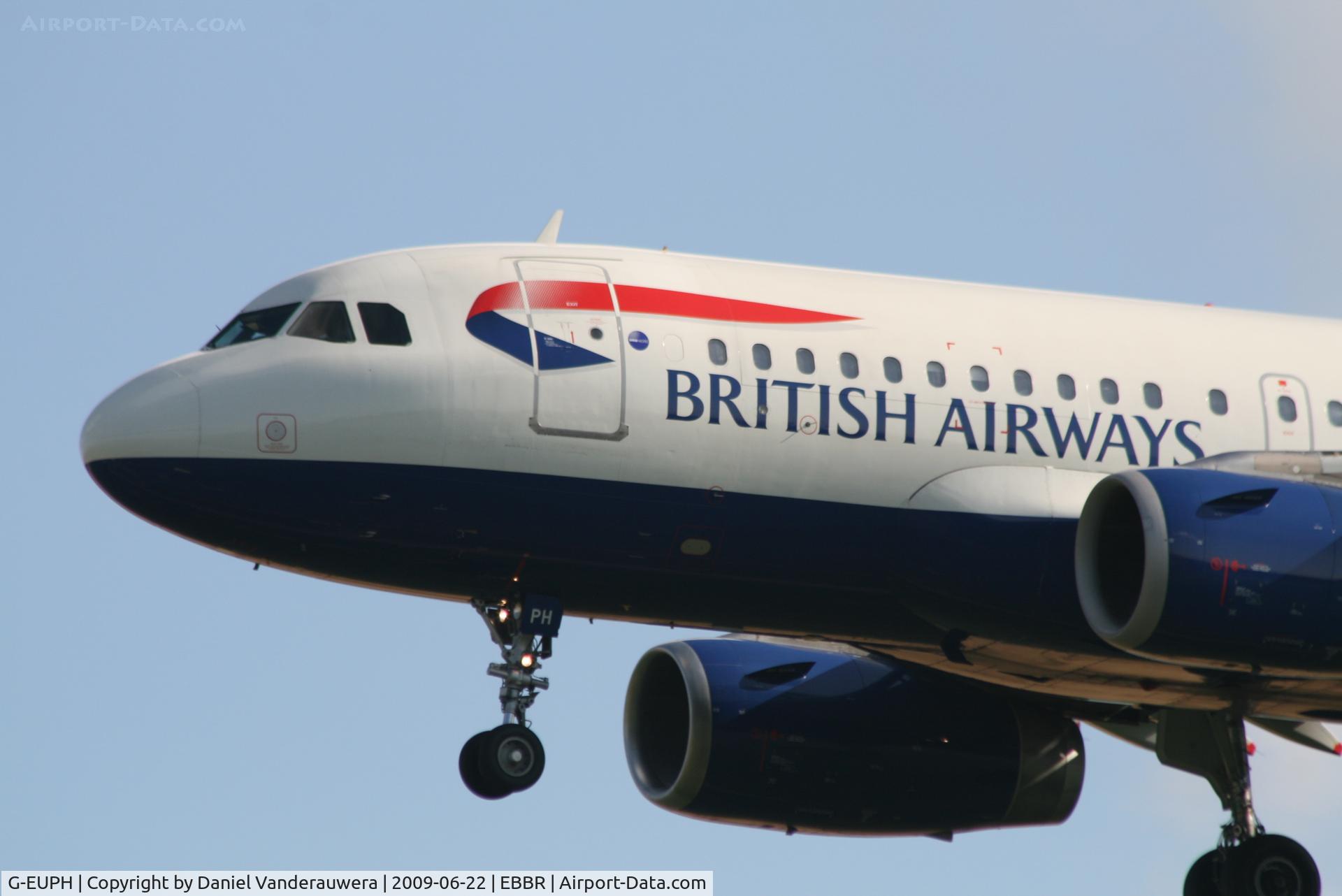 G-EUPH, 2000 Airbus A319-131 C/N 1225, Arrival of flight BA388 to RWY 25L