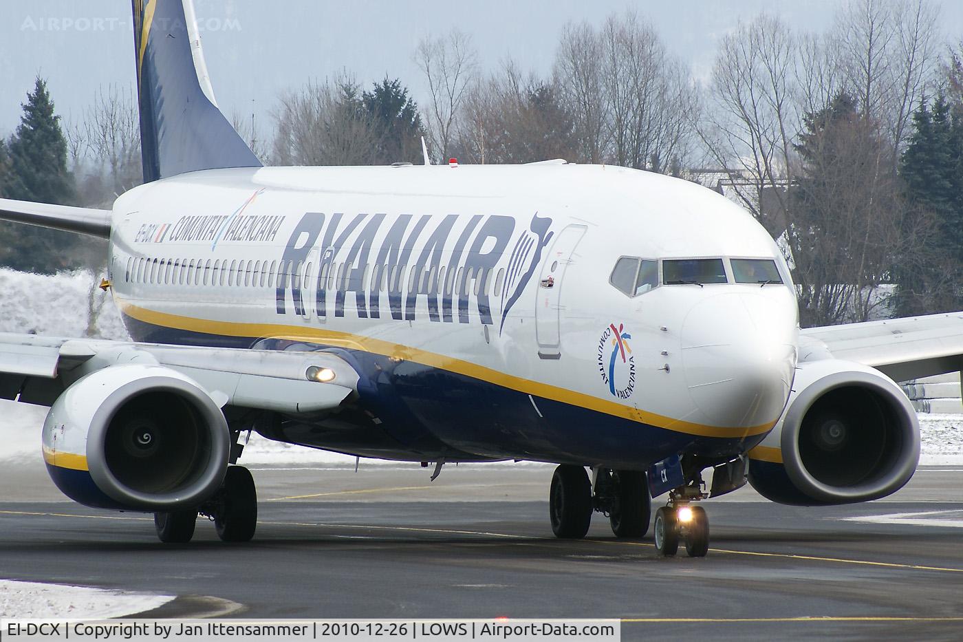 EI-DCX, 2004 Boeing 737-8AS C/N 33569, EI-DCX @ LOWS