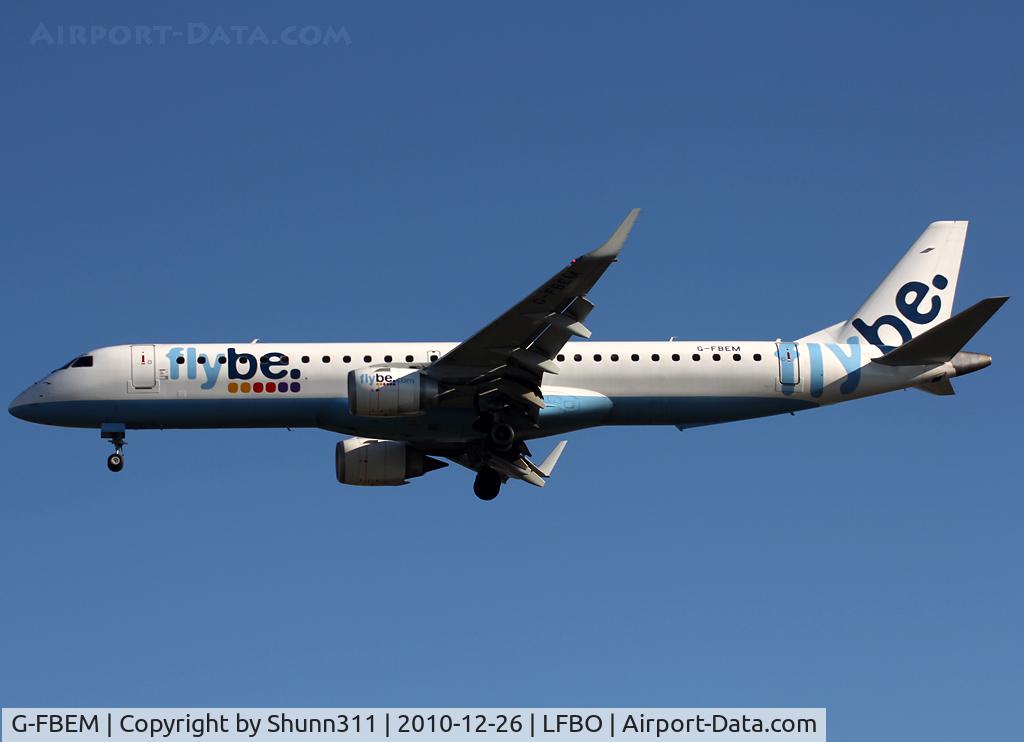 G-FBEM, 2008 Embraer 195LR (ERJ-190-200LR) C/N 19000204, Landing rwy 32L