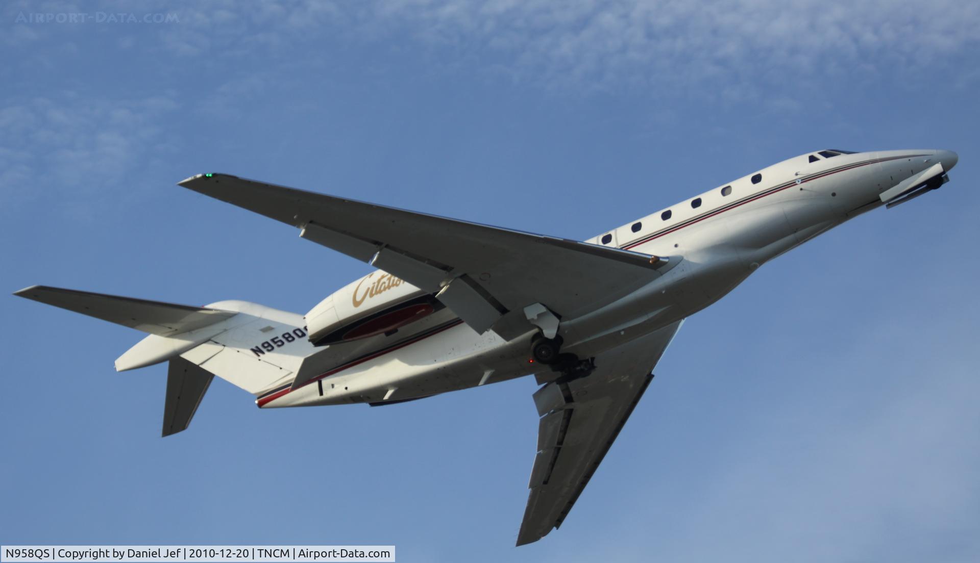 N958QS, 2001 Cessna 750 Citation X Citation X C/N 750-0158, N958QS departing TNCM