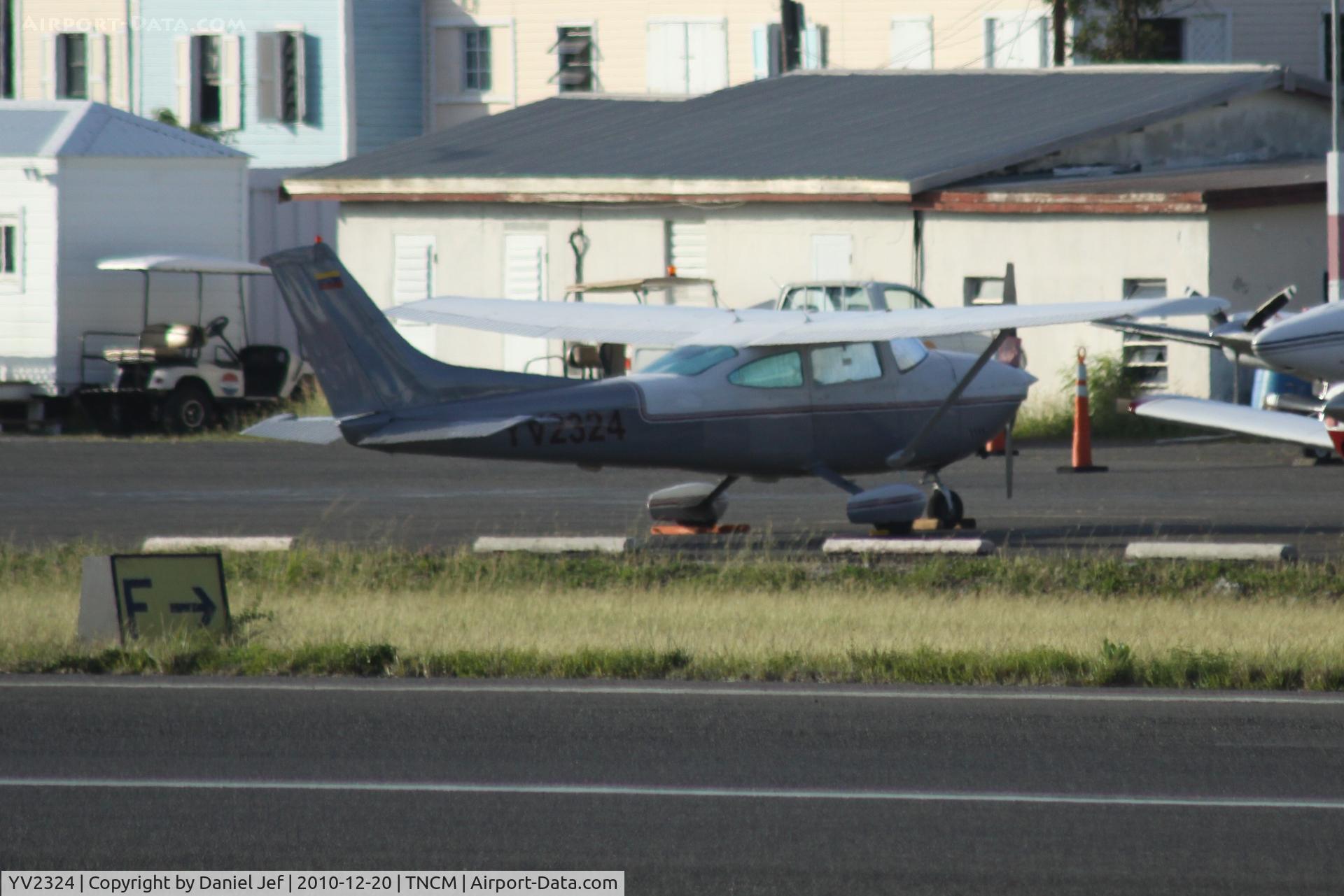 YV2324, 1979 Cessna 182Q Skylane C/N 182-66692, YV2324 park on the east ramp at TNCM
