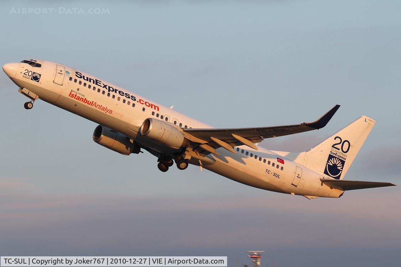 TC-SUL, 1998 Boeing 737-85F C/N 28822, SunExpress